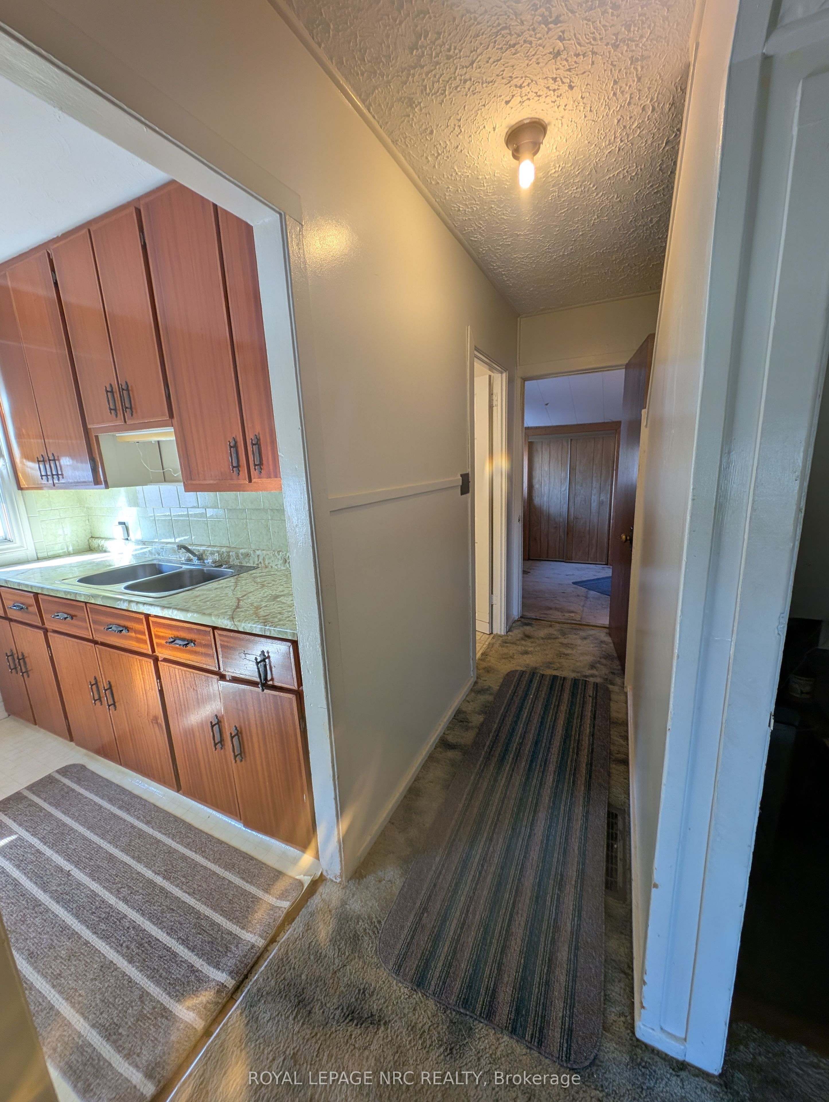 4353 Fifth Avenue Property Photo 13