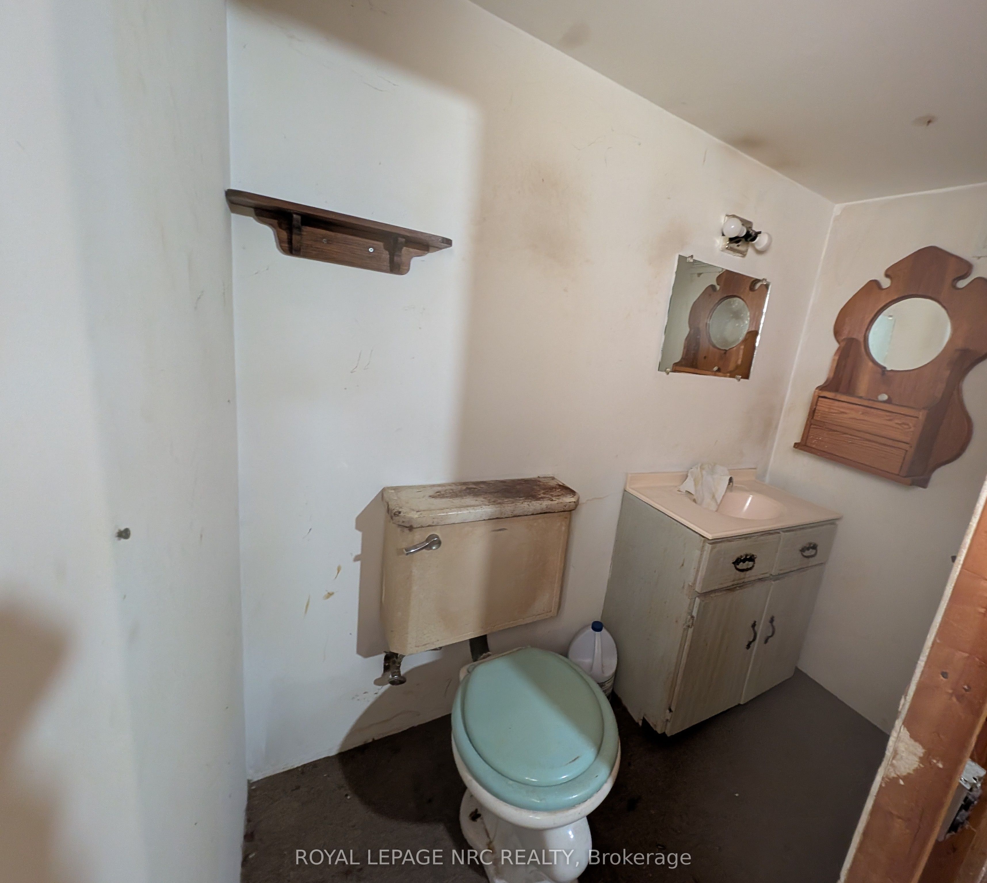 4353 Fifth Avenue Property Photo 21