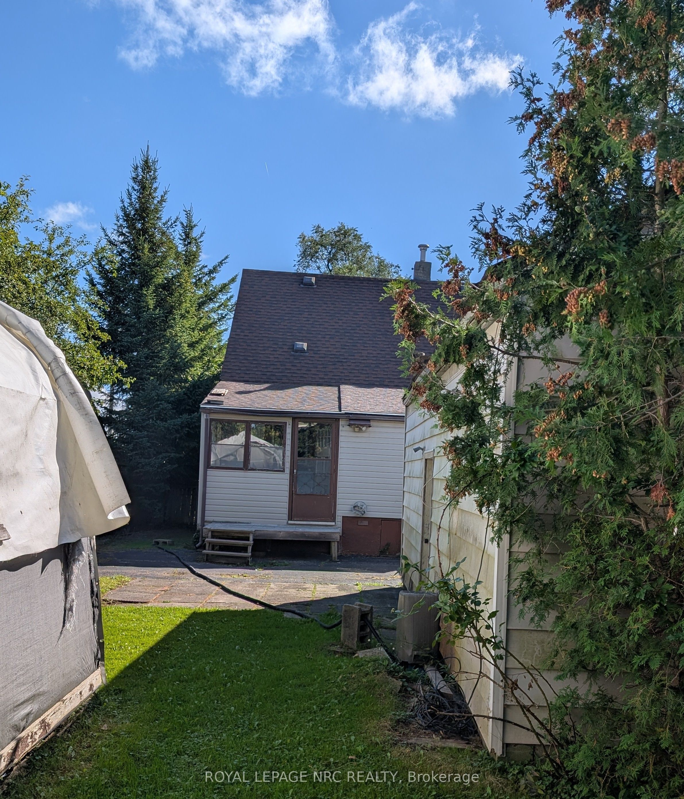 4353 Fifth Avenue Property Photo 24