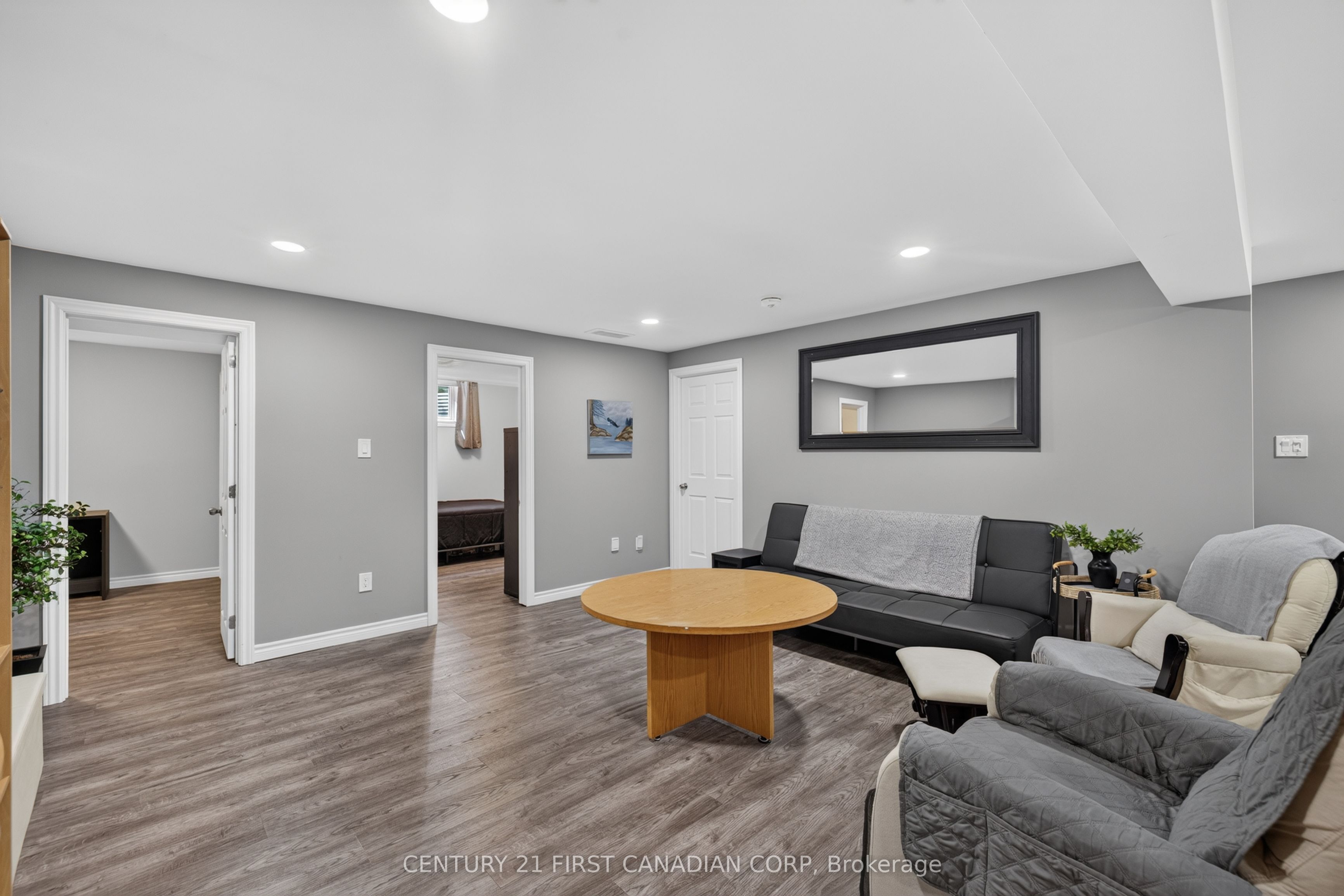 347 High Street Property Photo 24