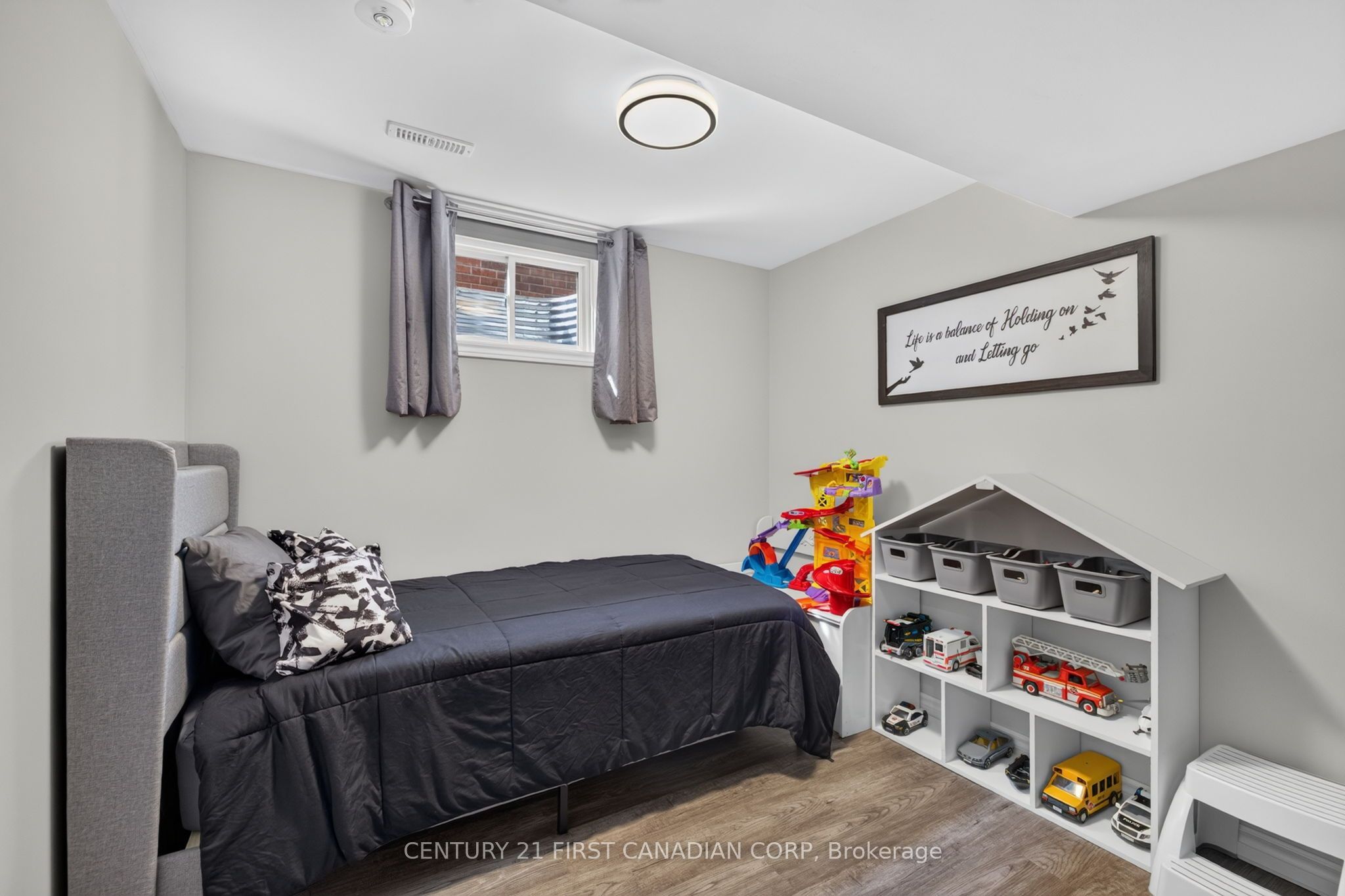 347 High Street Property Photo 25