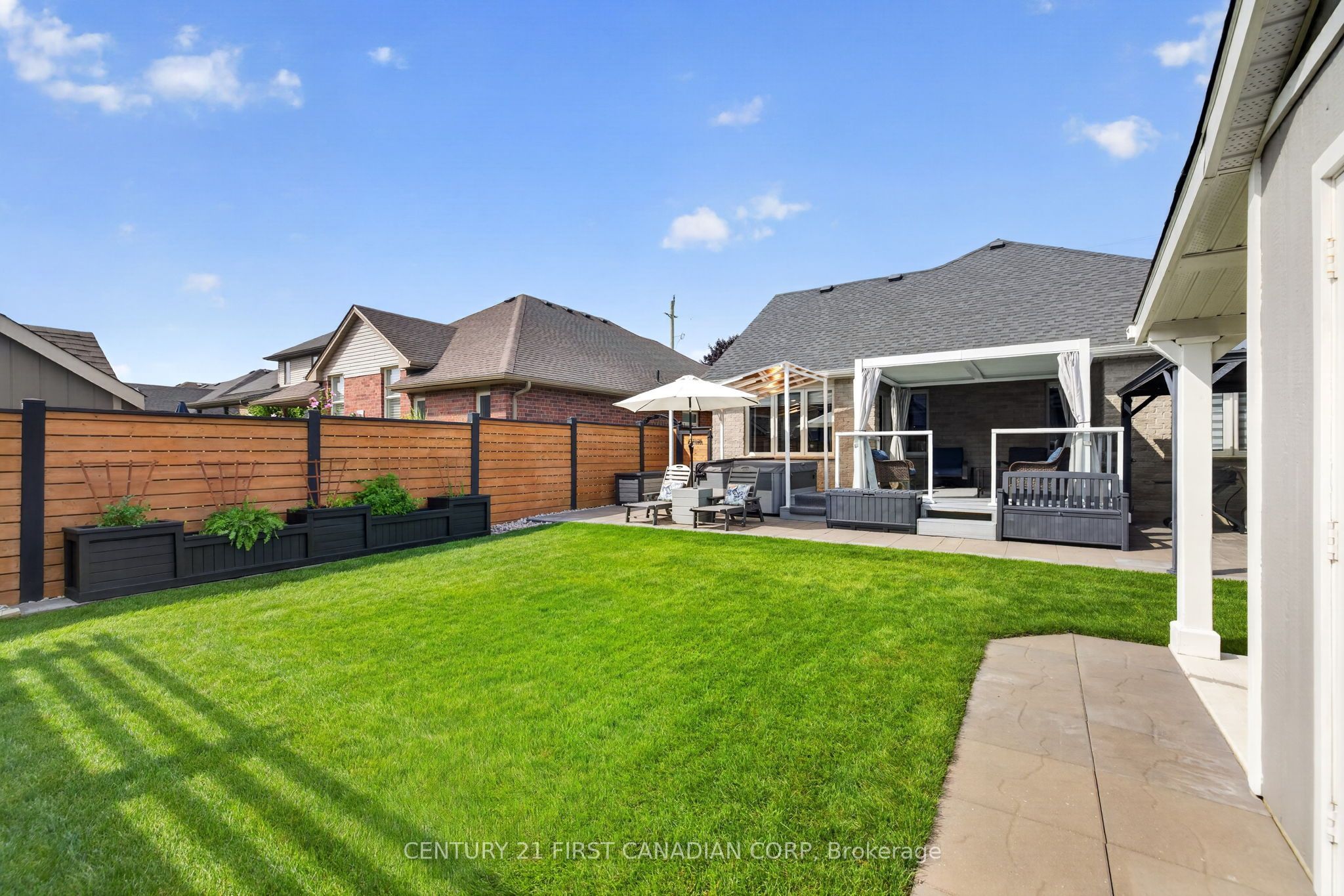 347 High Street Property Photo 39