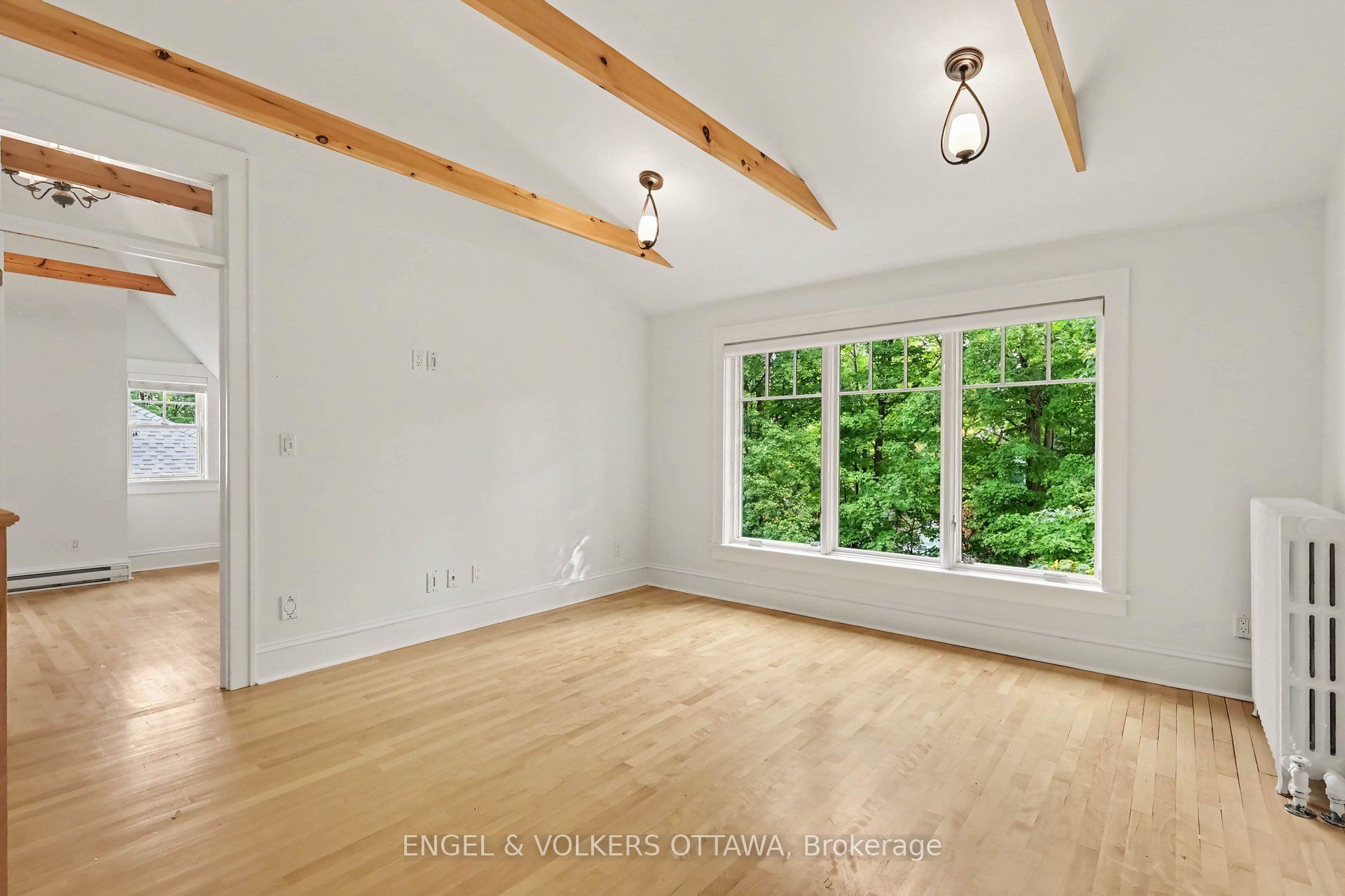 154 Acacia Avenue Property Photo 27