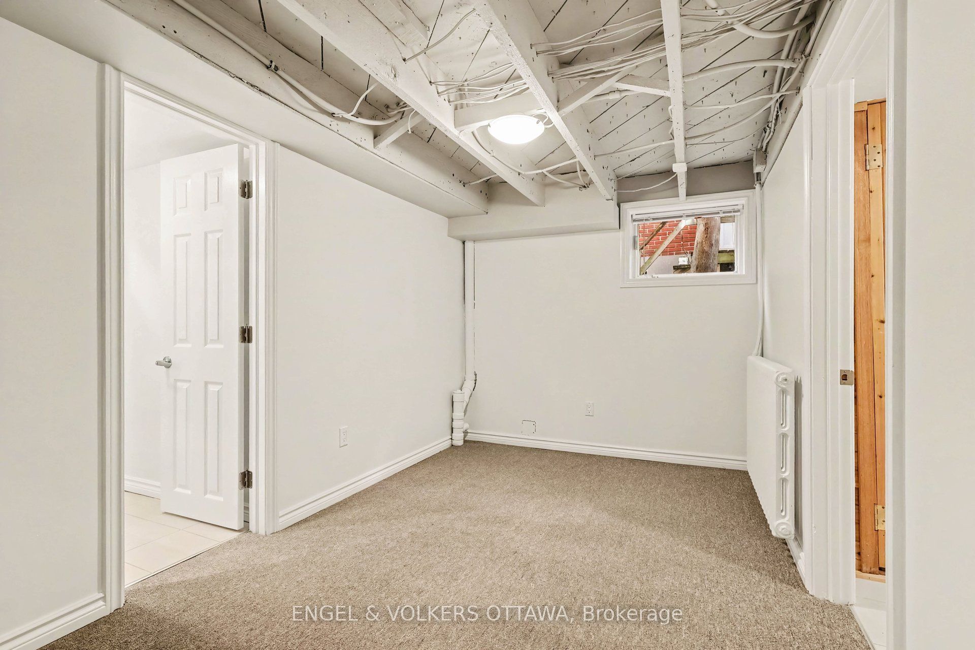 154 Acacia Avenue Property Photo 29