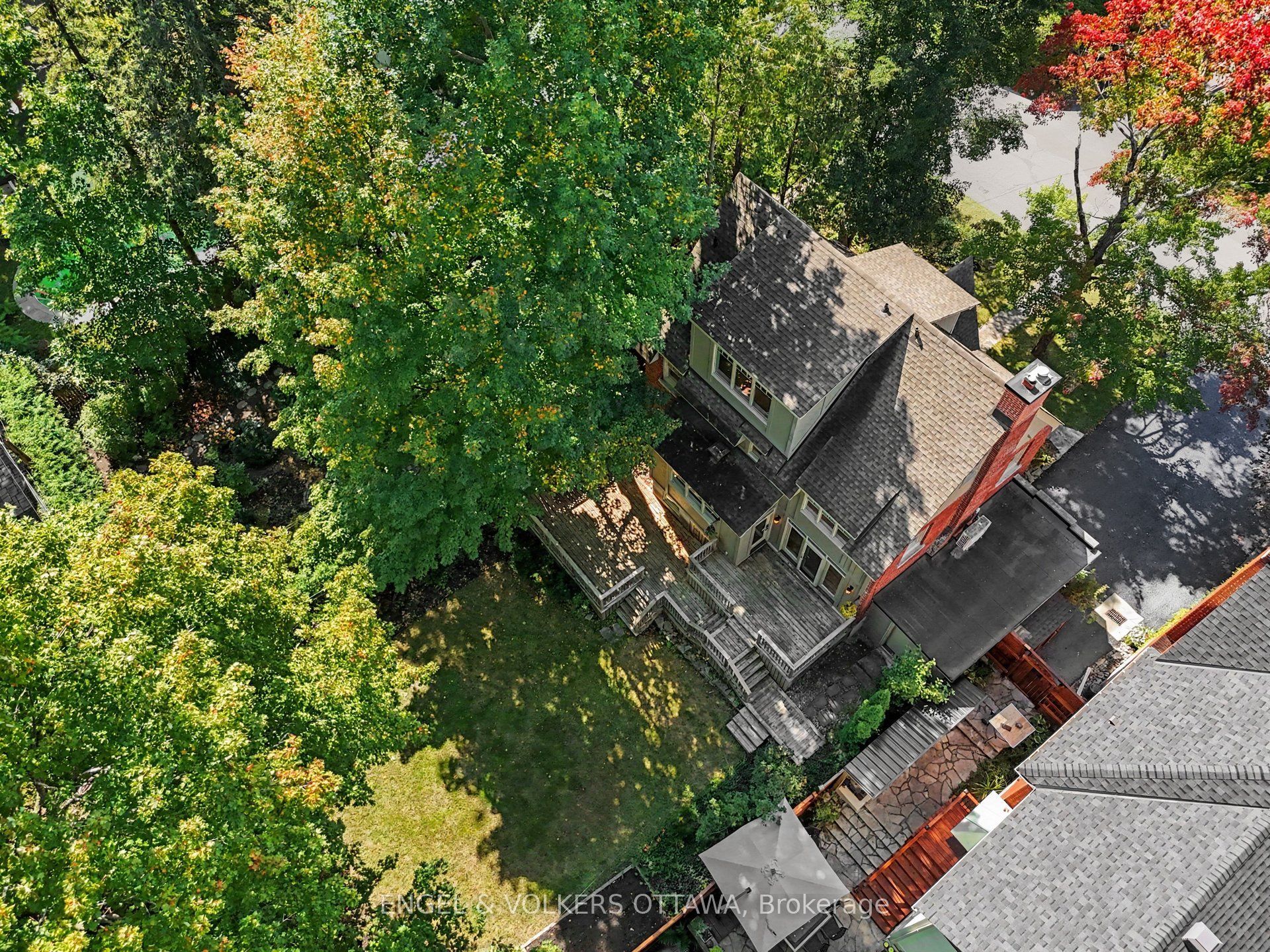 154 Acacia Avenue Property Photo 34