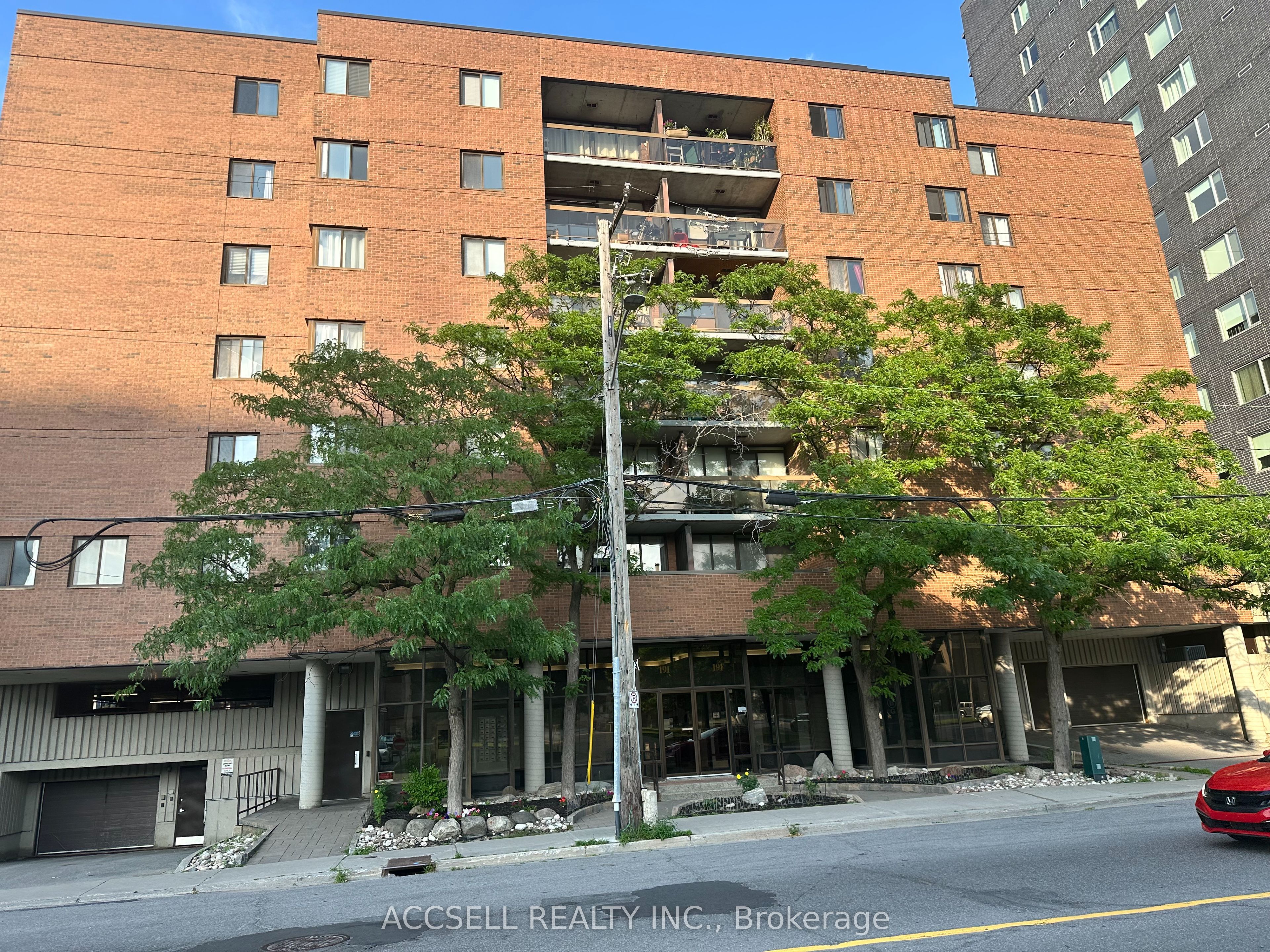 191 Parkdale Avenue 106 Property Photo 1