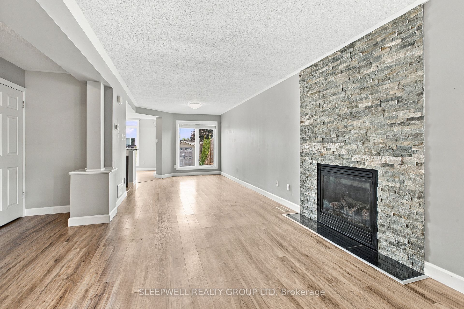 32 Moe Robillard Street Property Photo 6