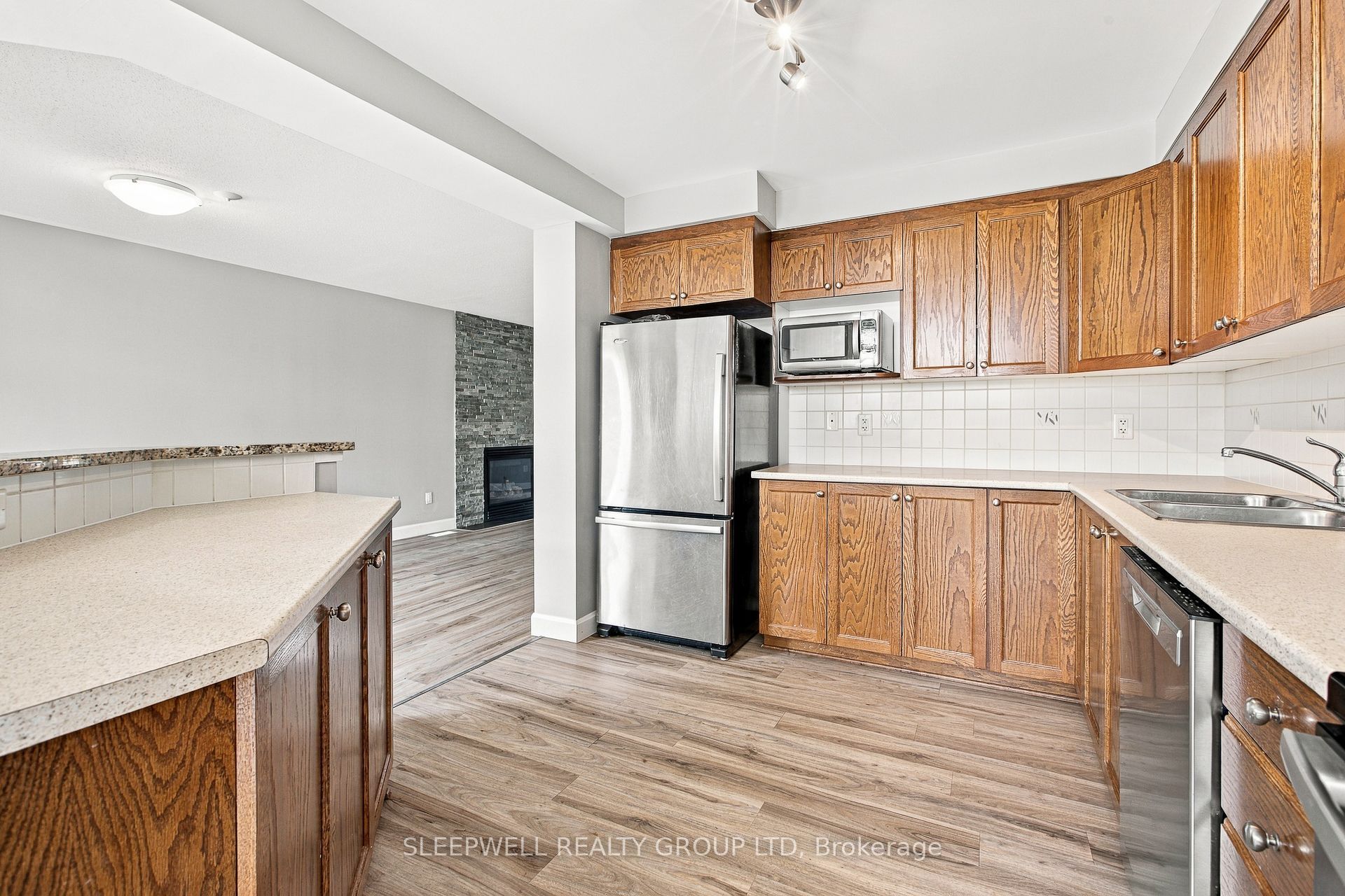 32 Moe Robillard Street Property Photo 7