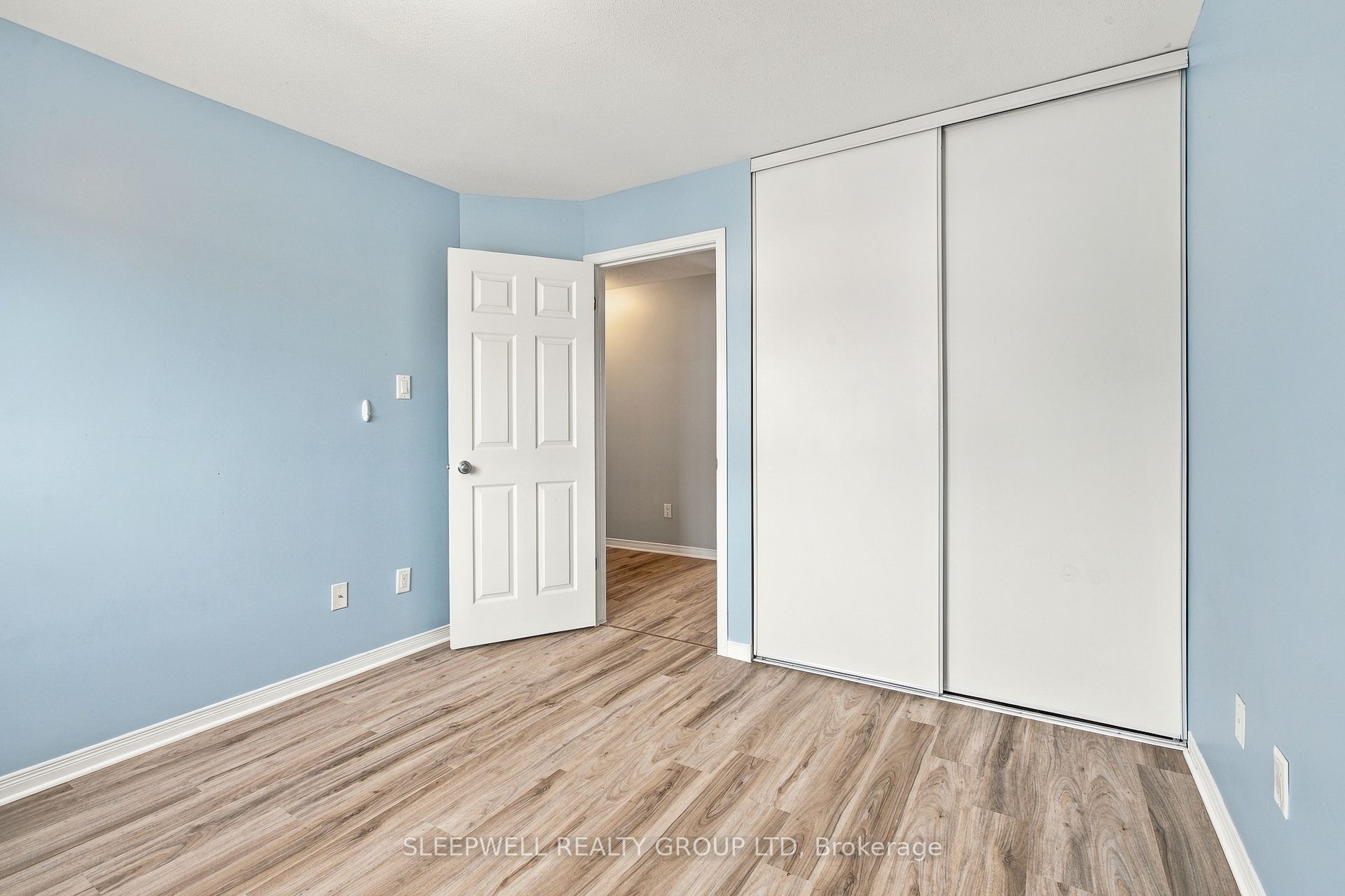 32 Moe Robillard Street Property Photo 20