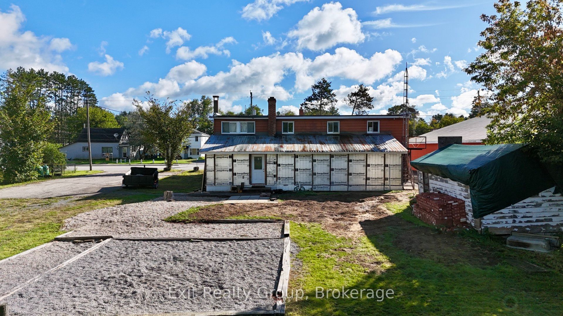 12268 Highway 41 Property Photo 8
