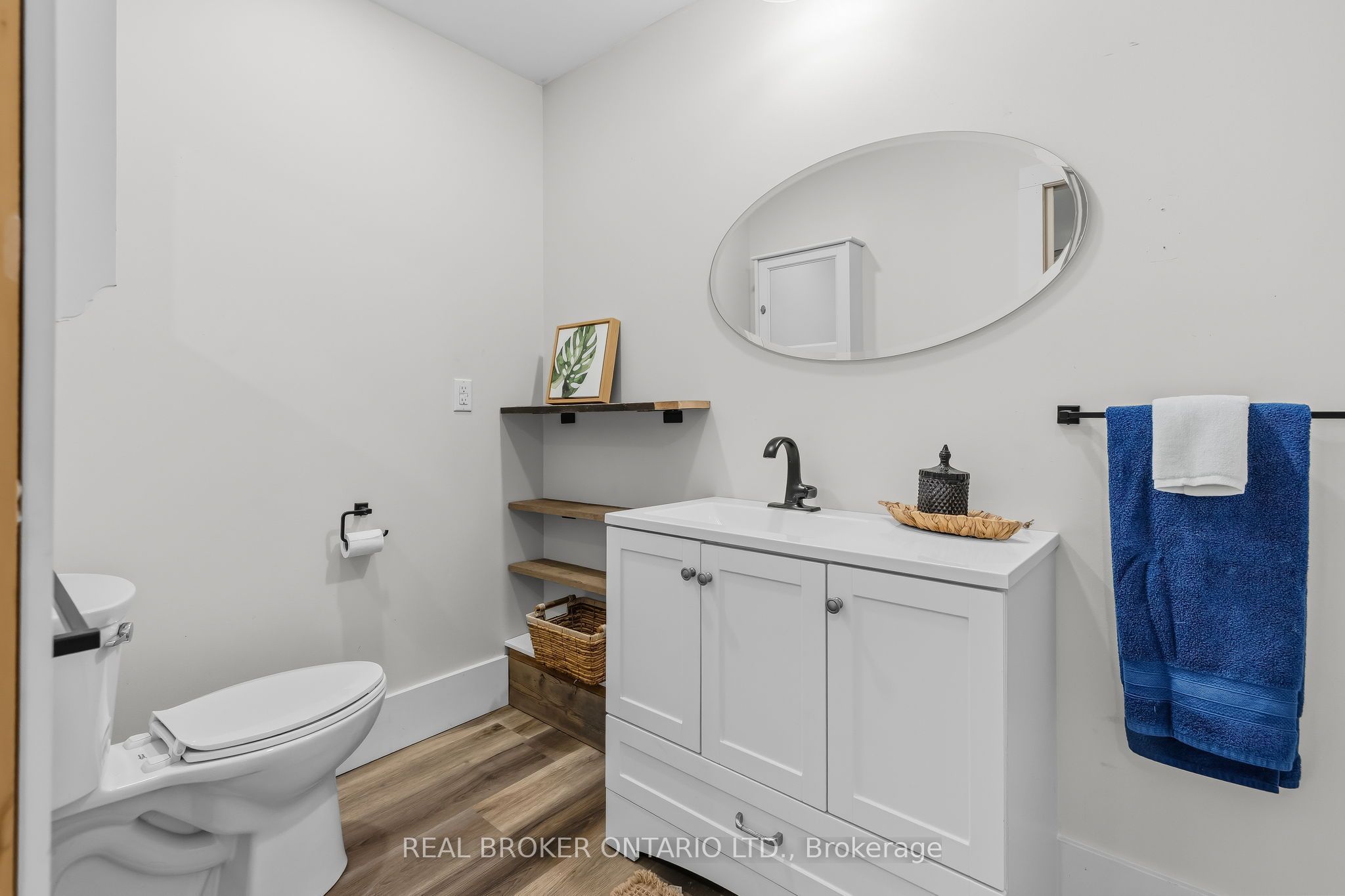 806 Richardson Road Property Photo 32