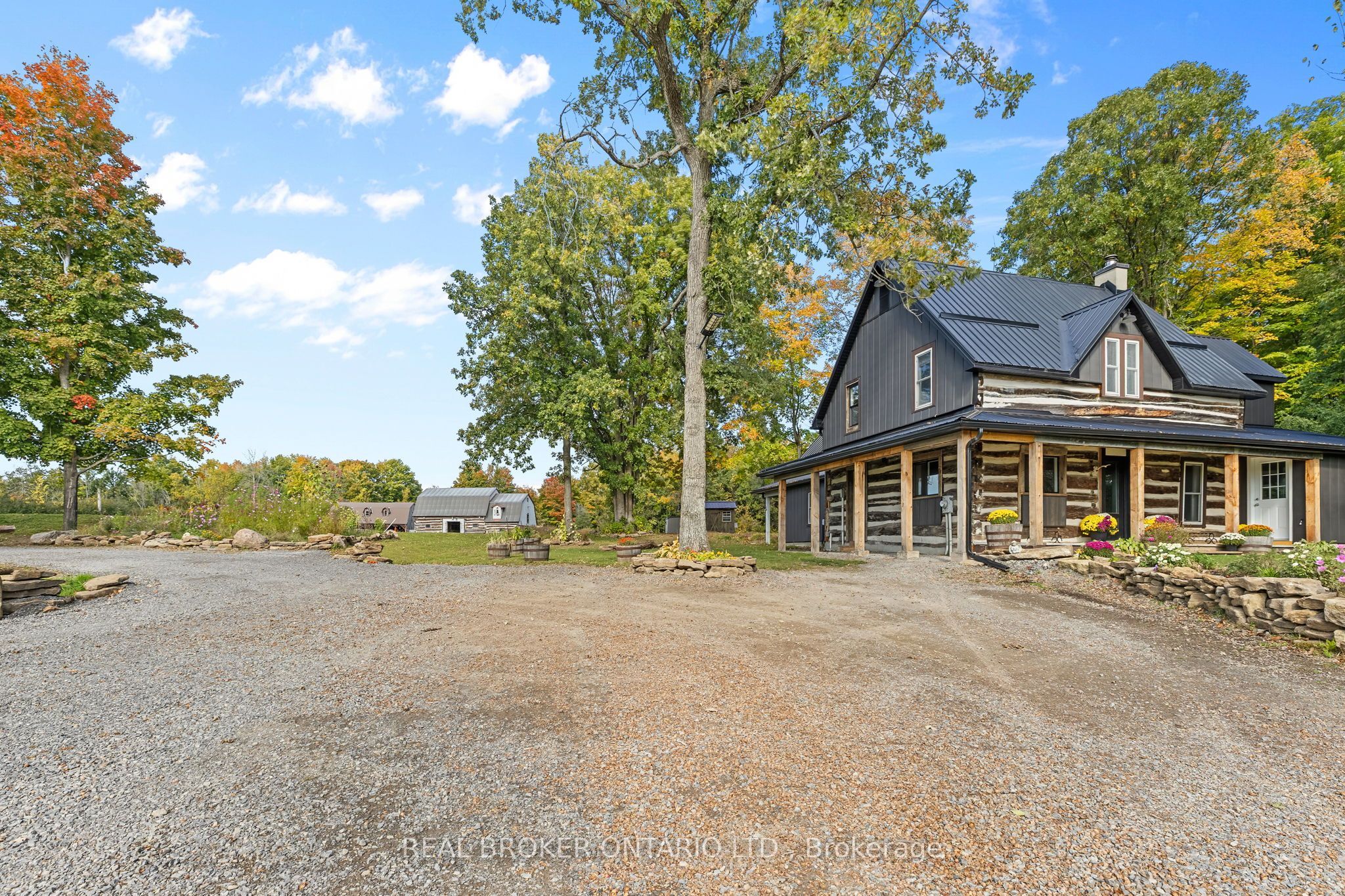 806 Richardson Road Property Photo 35