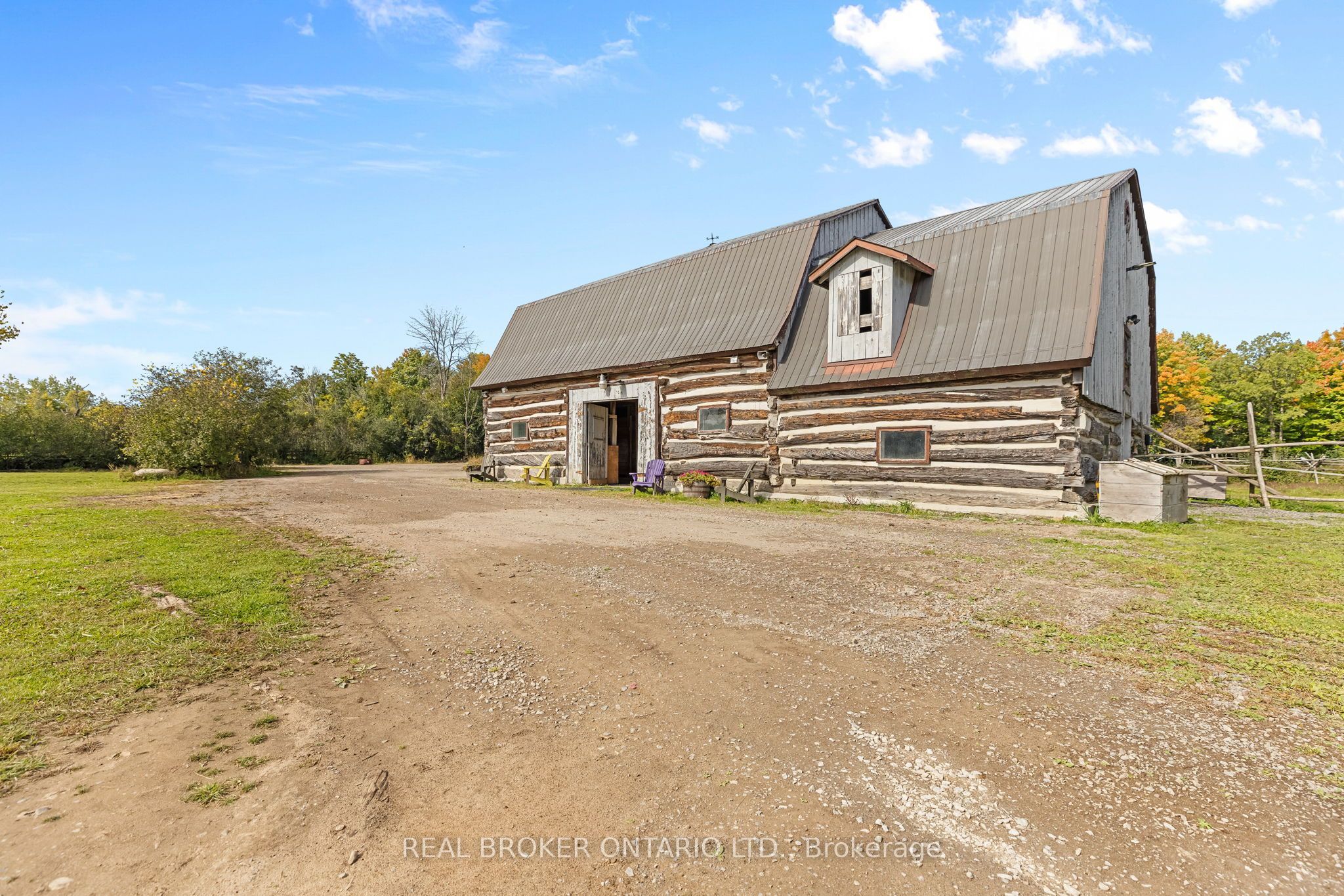 806 Richardson Road Property Photo 40