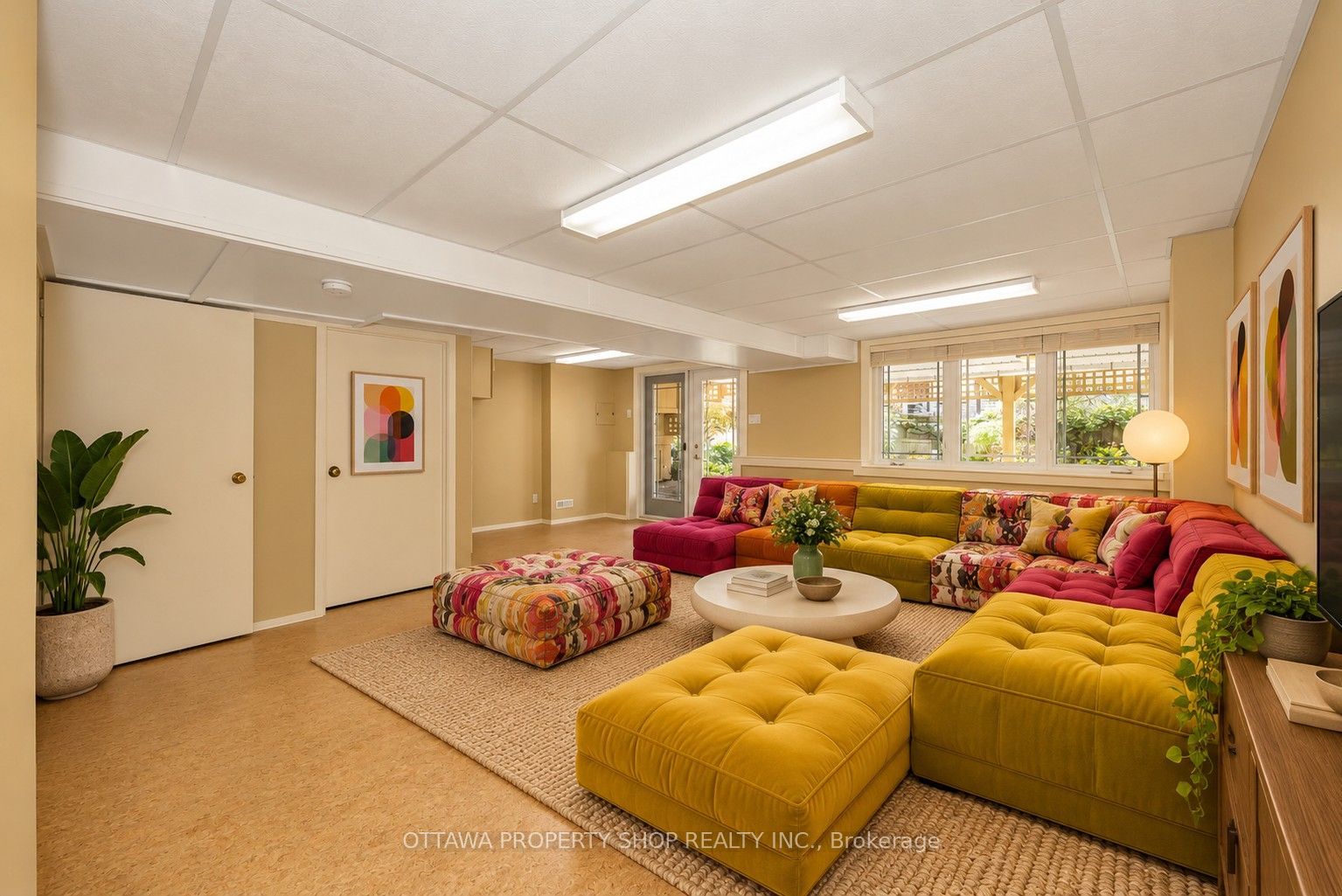 3146 Dumaurier Avenue Property Photo 6