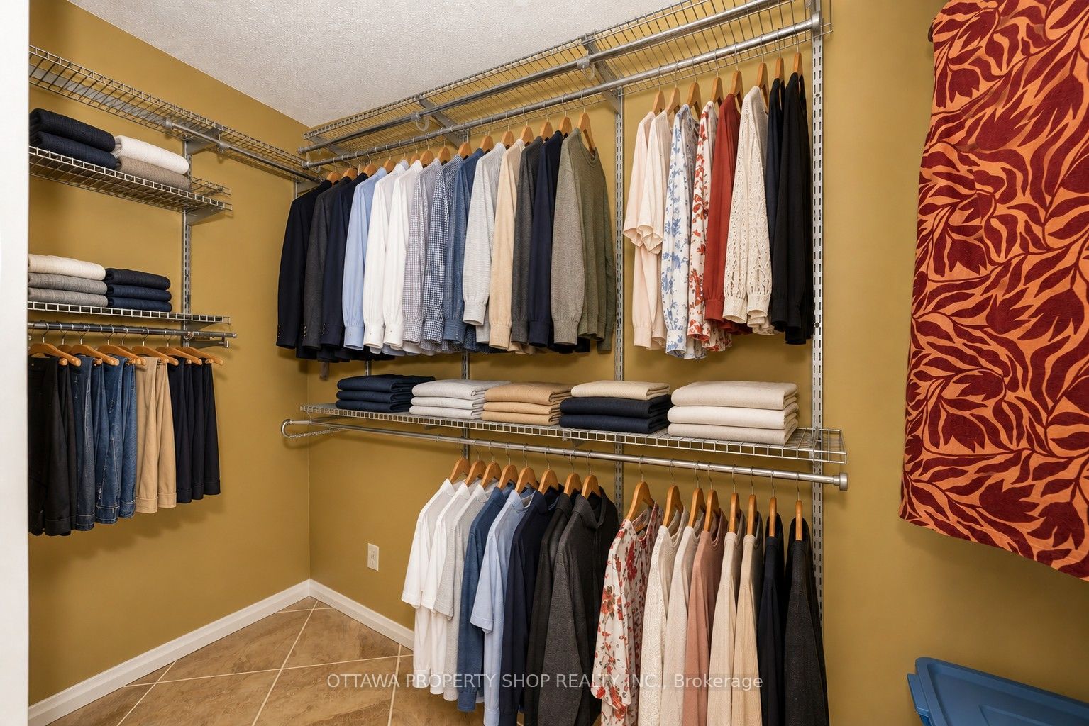 3146 Dumaurier Avenue Property Photo 22