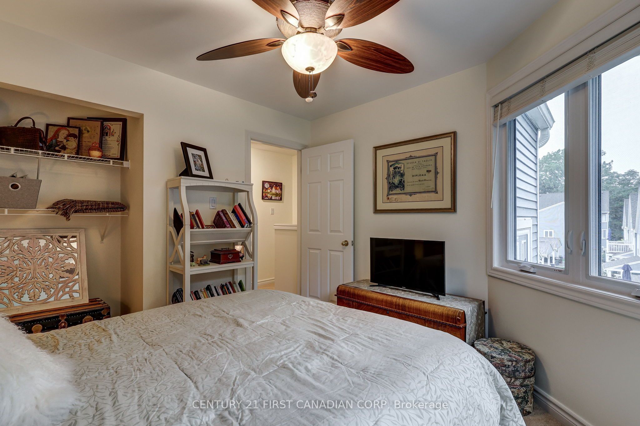 374 Front Street 14 Property Photo 42