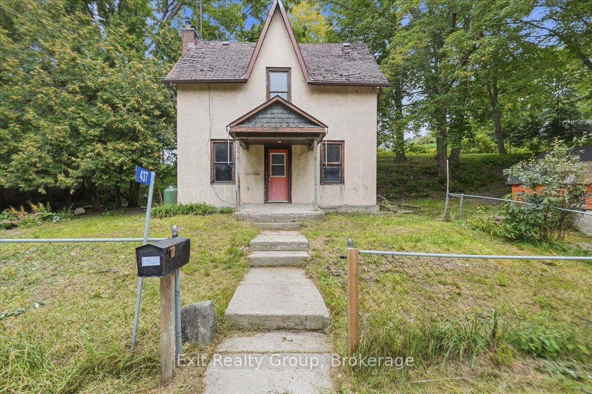 437 Drewery Street Property Photo 1