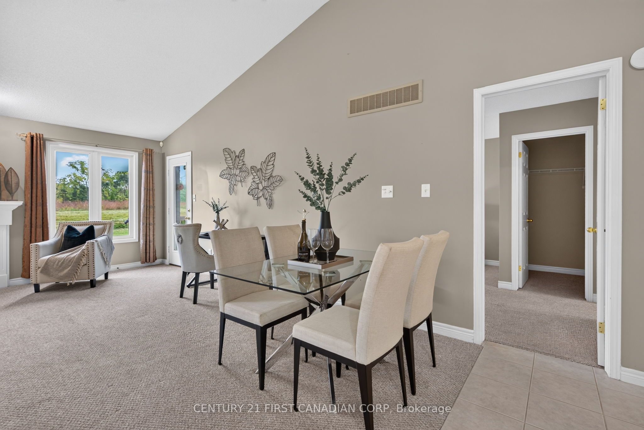 87 Donker Drive 22 Property Photo 13