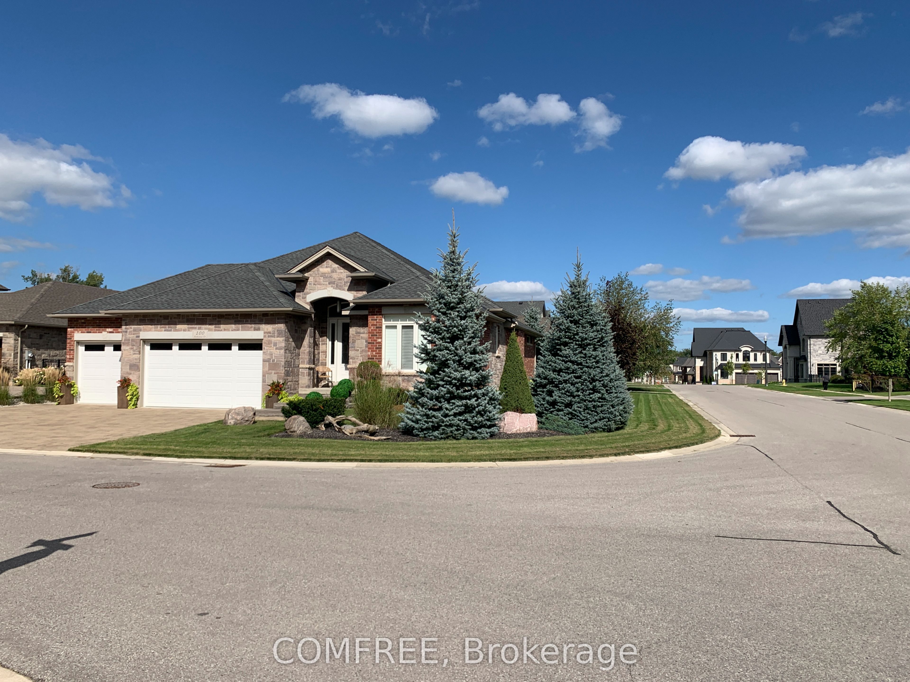 100 Parkview Drive Property Photo 2