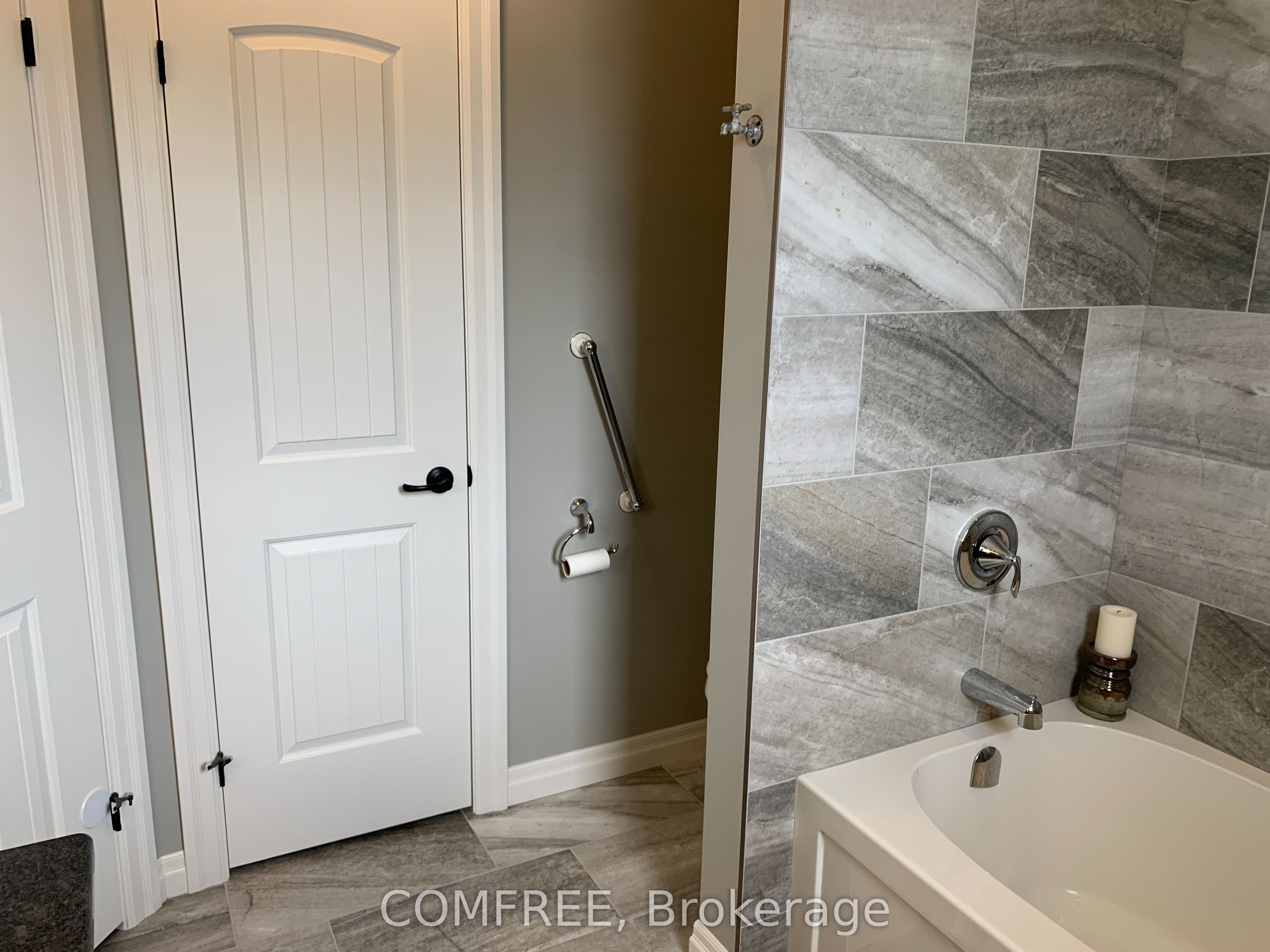 100 Parkview Drive Property Photo 20