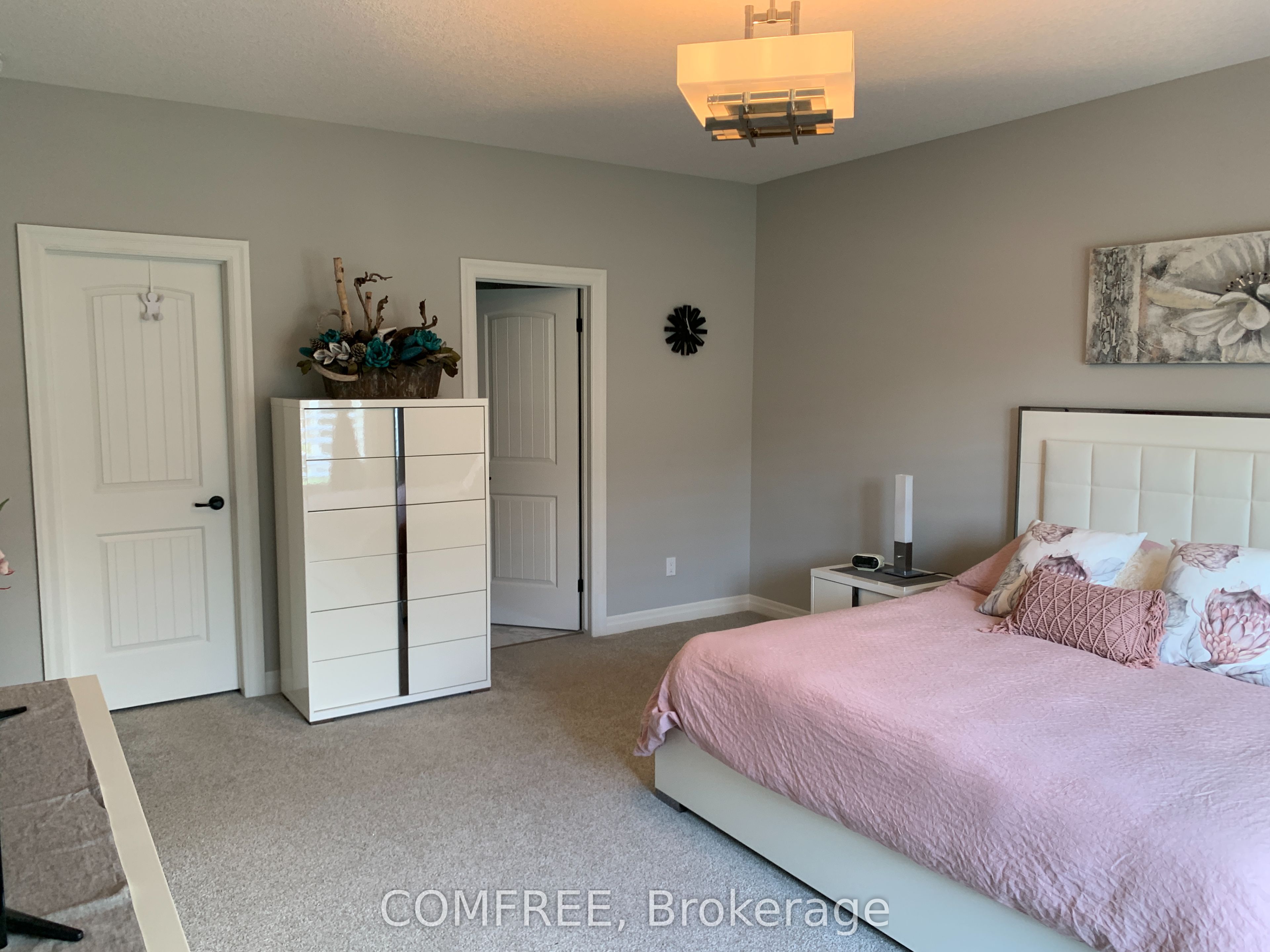 100 Parkview Drive Property Photo 26