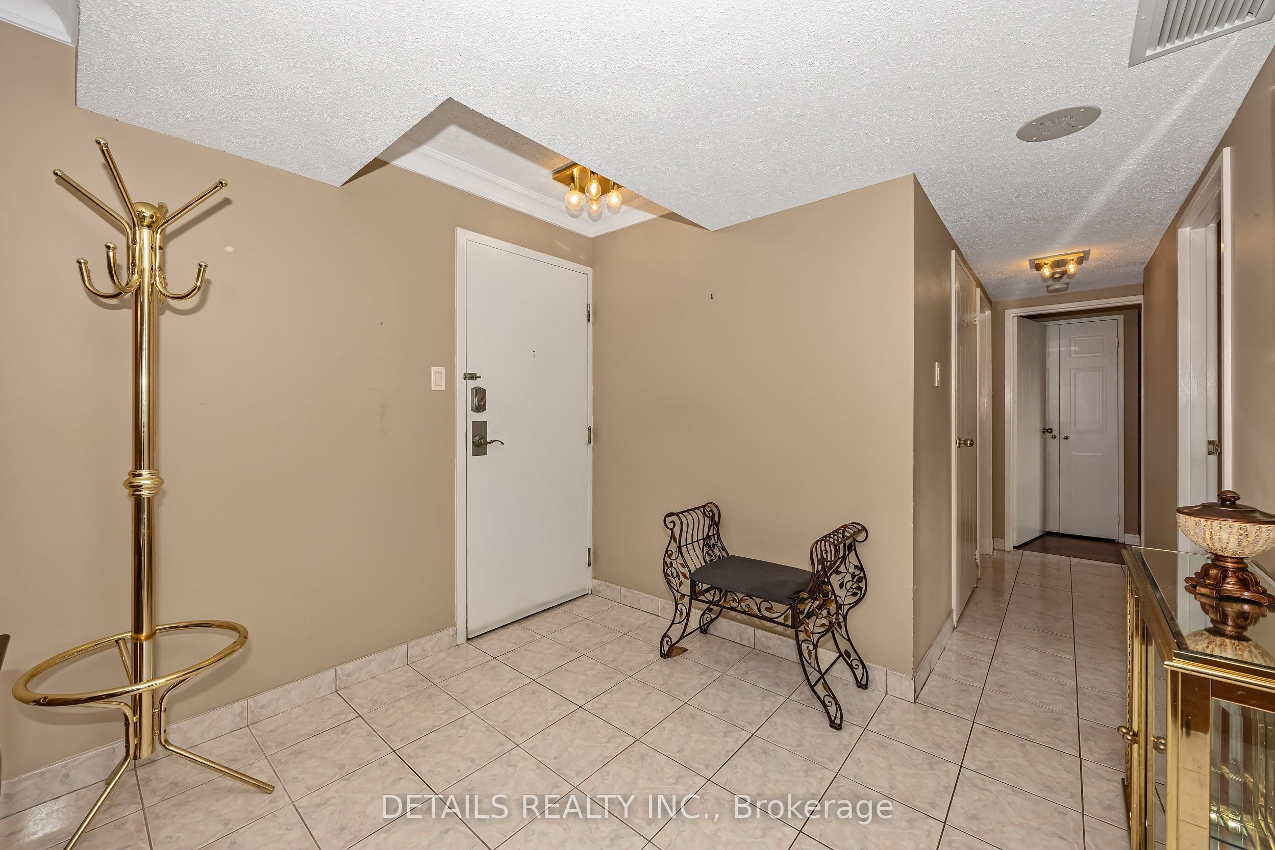 1705 Playfair Drive 908 Property Photo 8