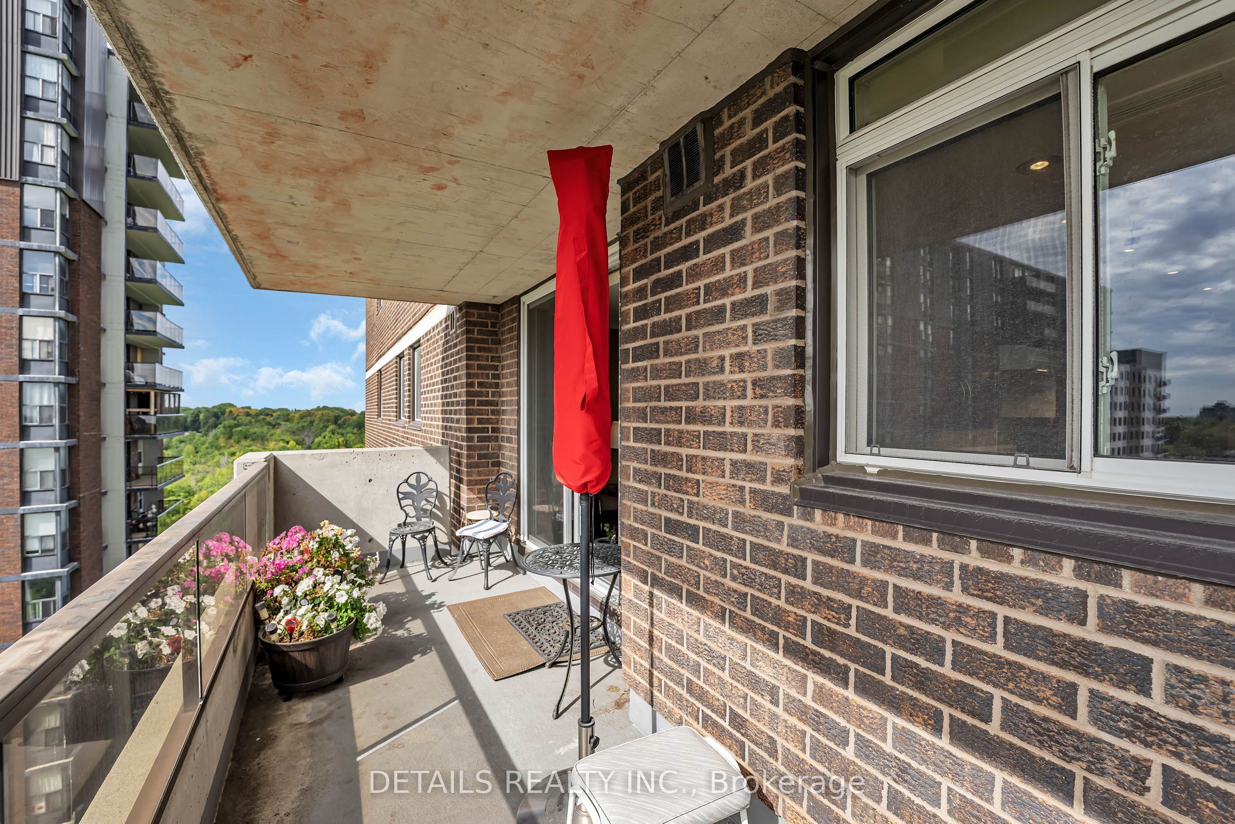1705 Playfair Drive 908 Property Photo 9