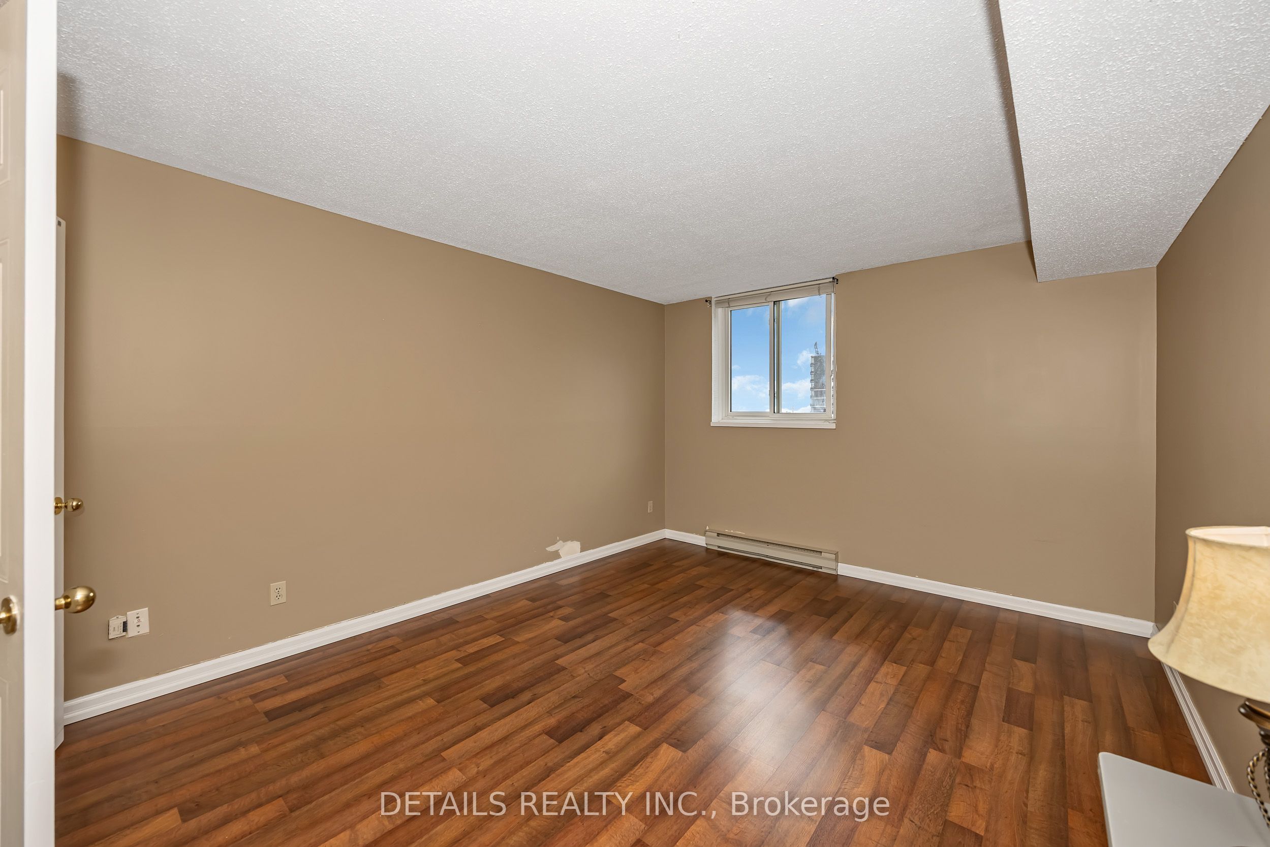 1705 Playfair Drive 908 Property Photo 14