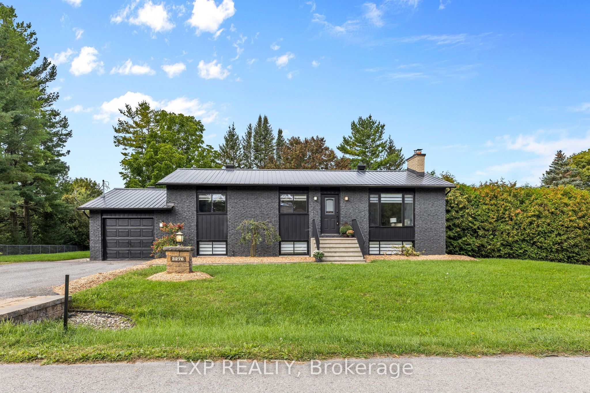 3276 Warner Way Property Photo 1