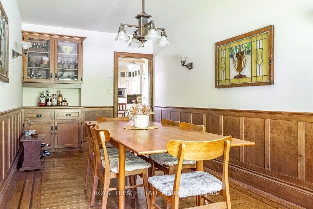 2 Oak Knoll Drive Property Photo 22