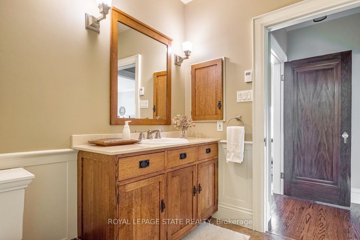 2 Oak Knoll Drive Property Photo 33