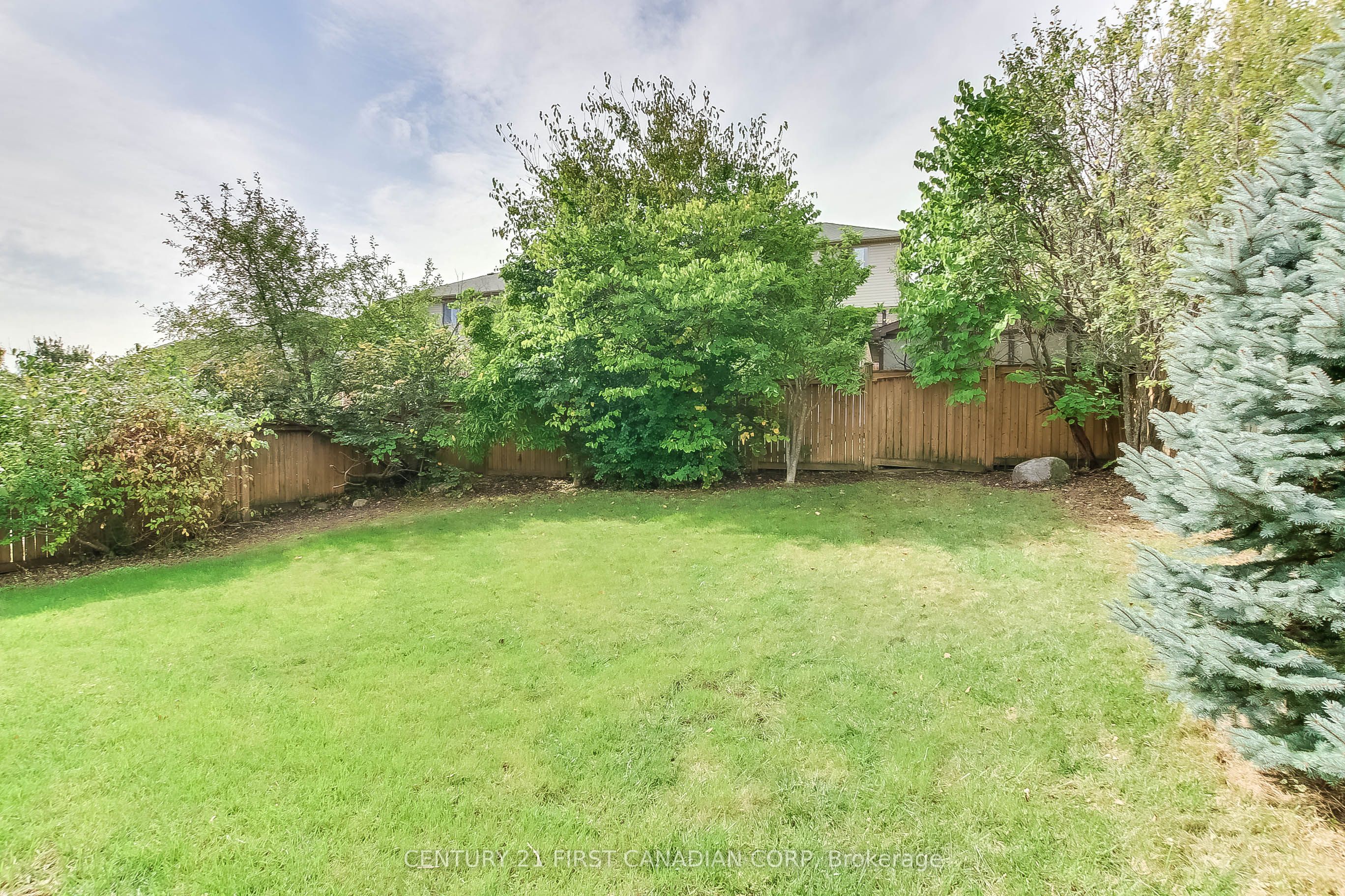 322 Chambers Place Property Photo 30