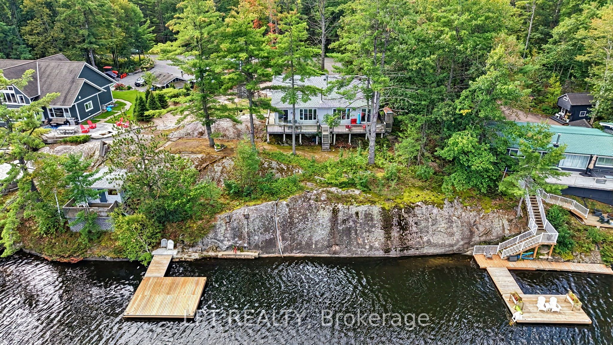 5 Pinetree Road Property Photo 1