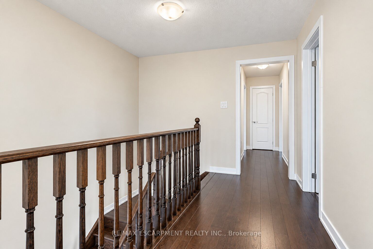 92 Longboat Run W Property Photo 46