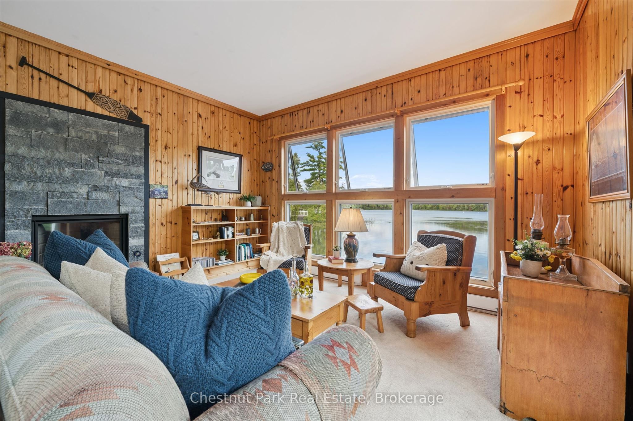 2215 Miriam Drive Property Photo 14