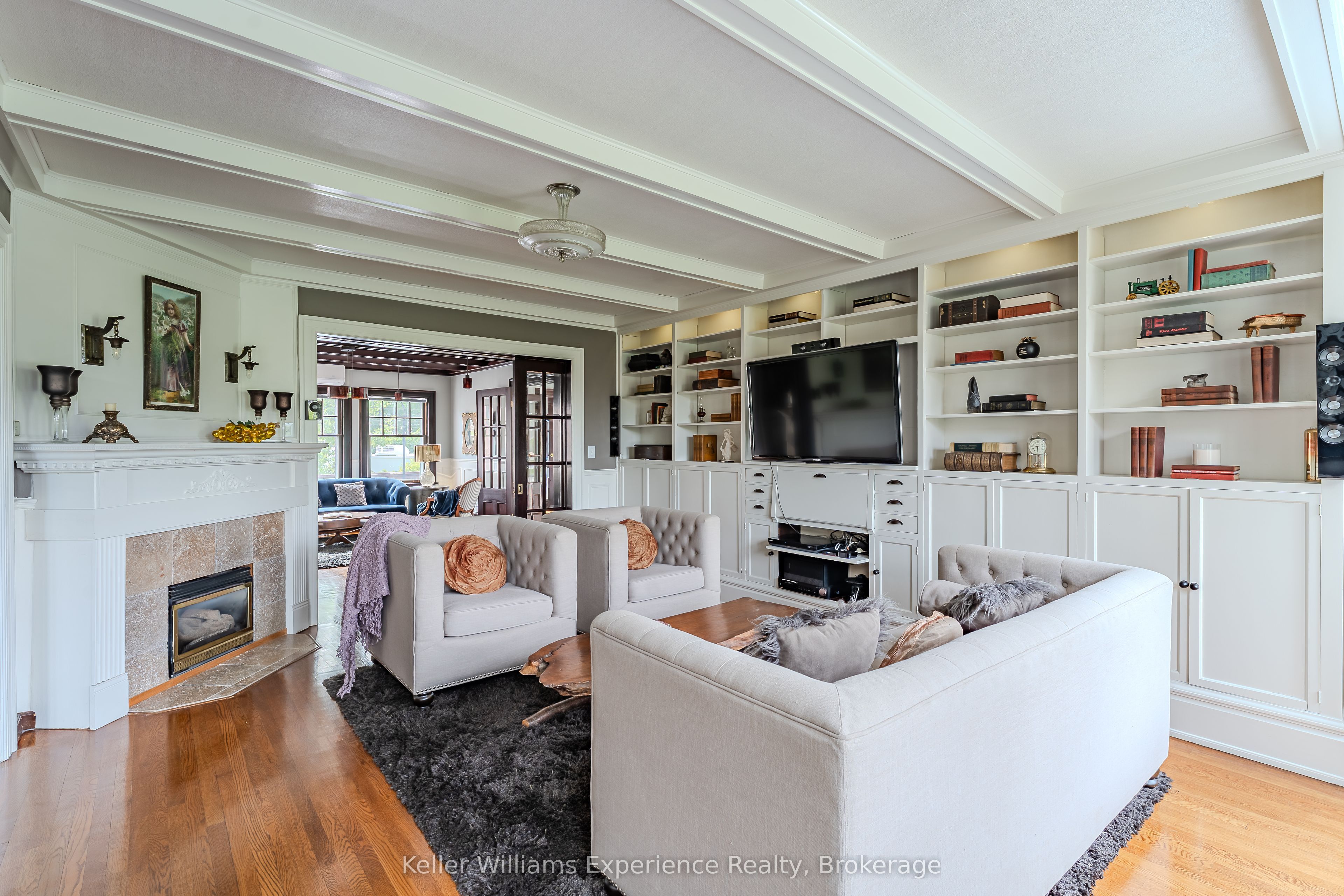 85 10th Street Property Photo 7