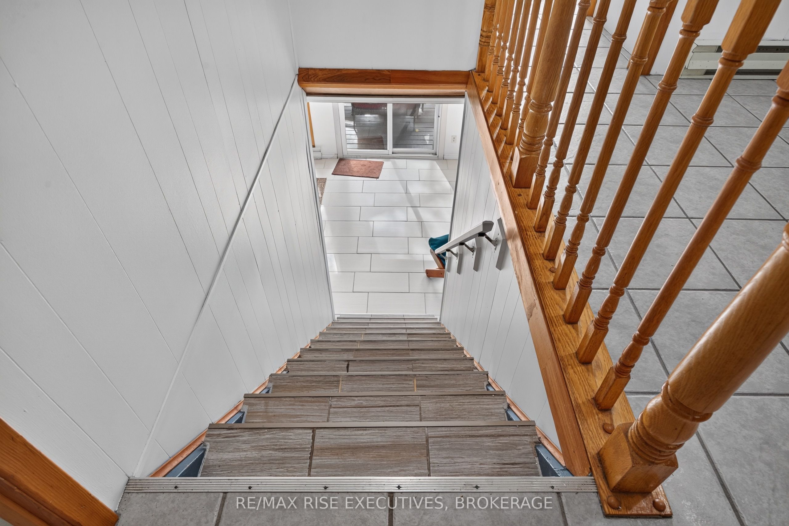 638 Derbyshire Point Lane Property Photo 22