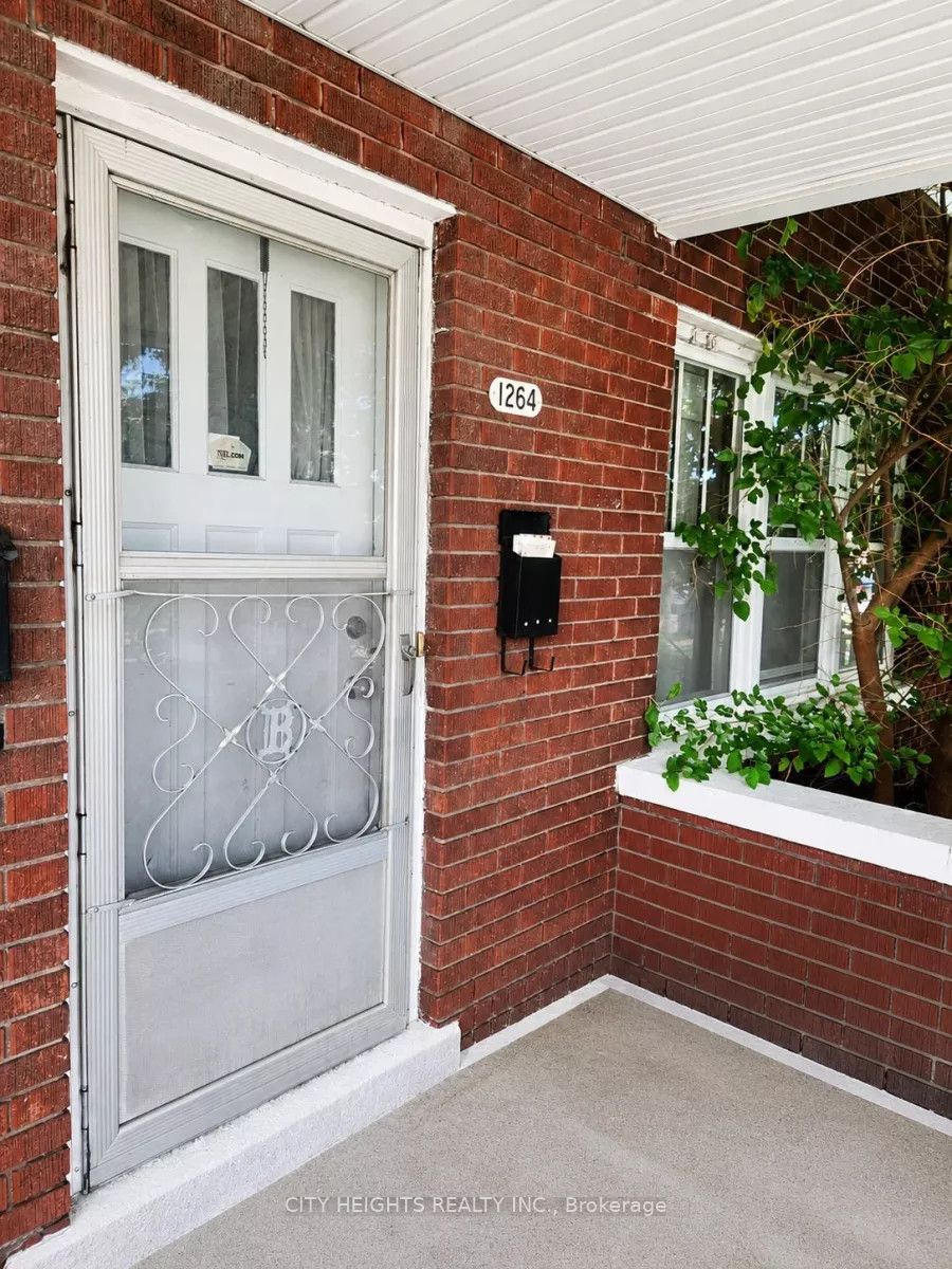 1264 Elsmere Avenue #2 Property Photo 1