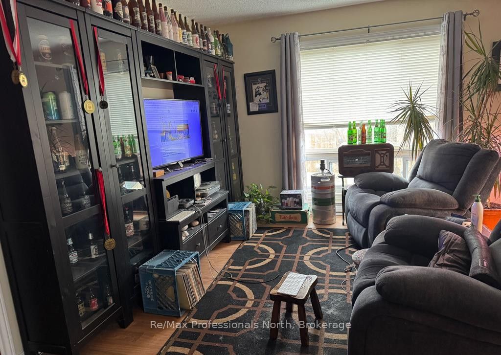 141 Hotchkiss Street Property Photo 11