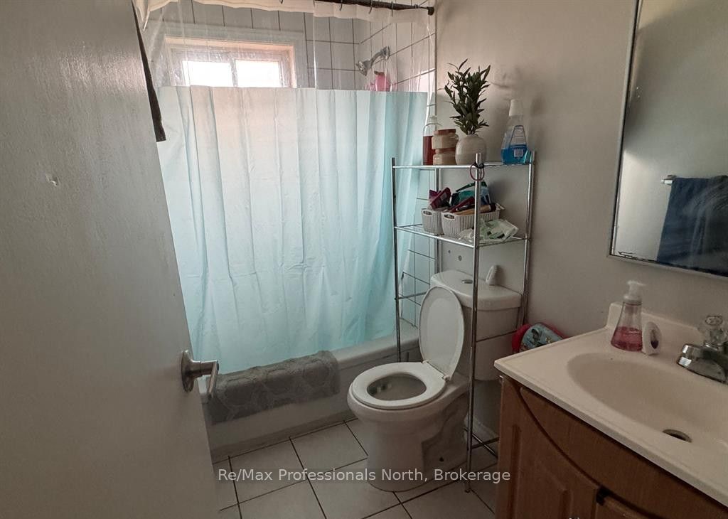 141 Hotchkiss Street Property Photo 17