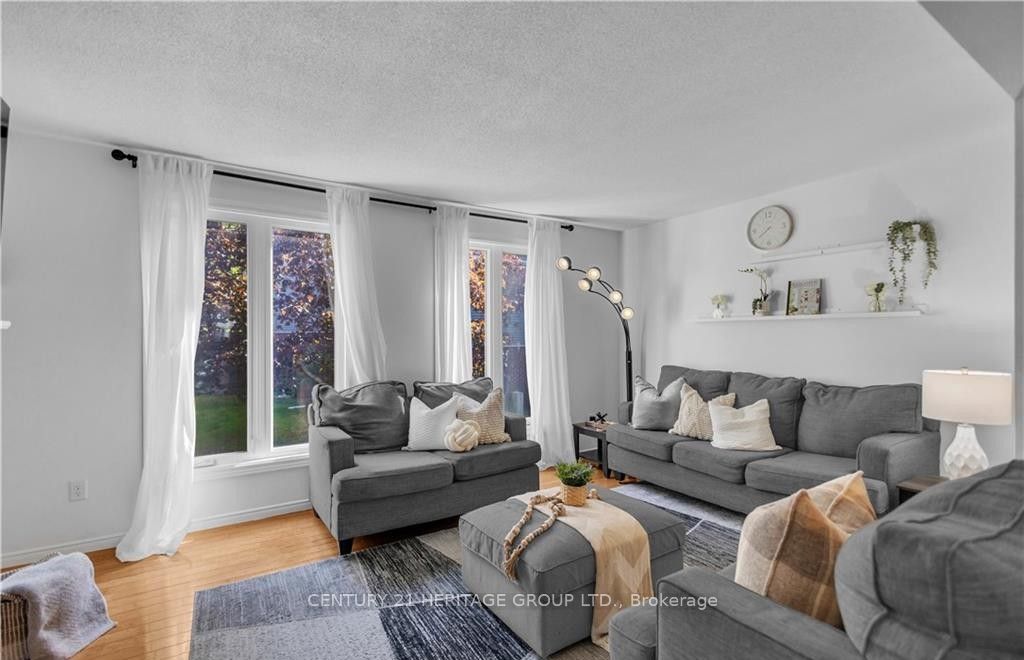 52 Harris Avenue D Property Photo 9
