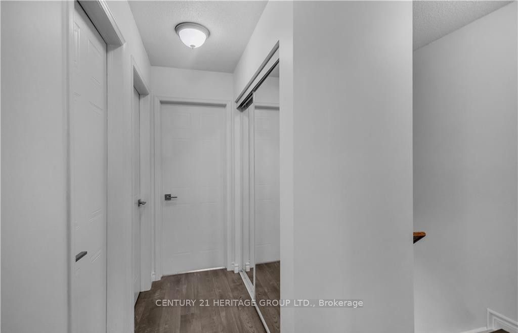 52 Harris Avenue D Property Photo 19