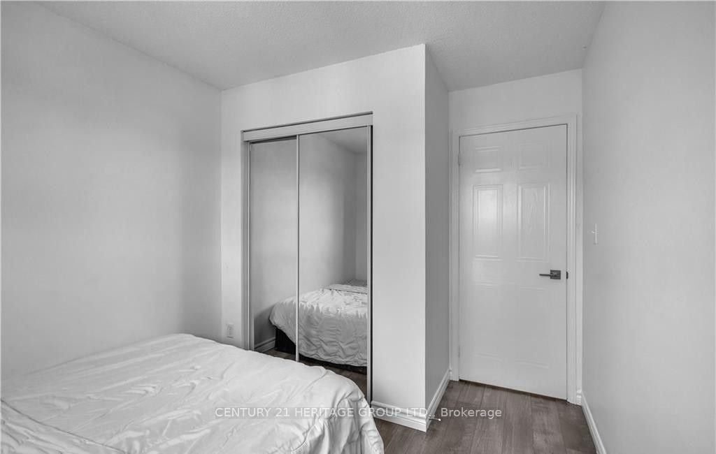 52 Harris Avenue D Property Photo 24