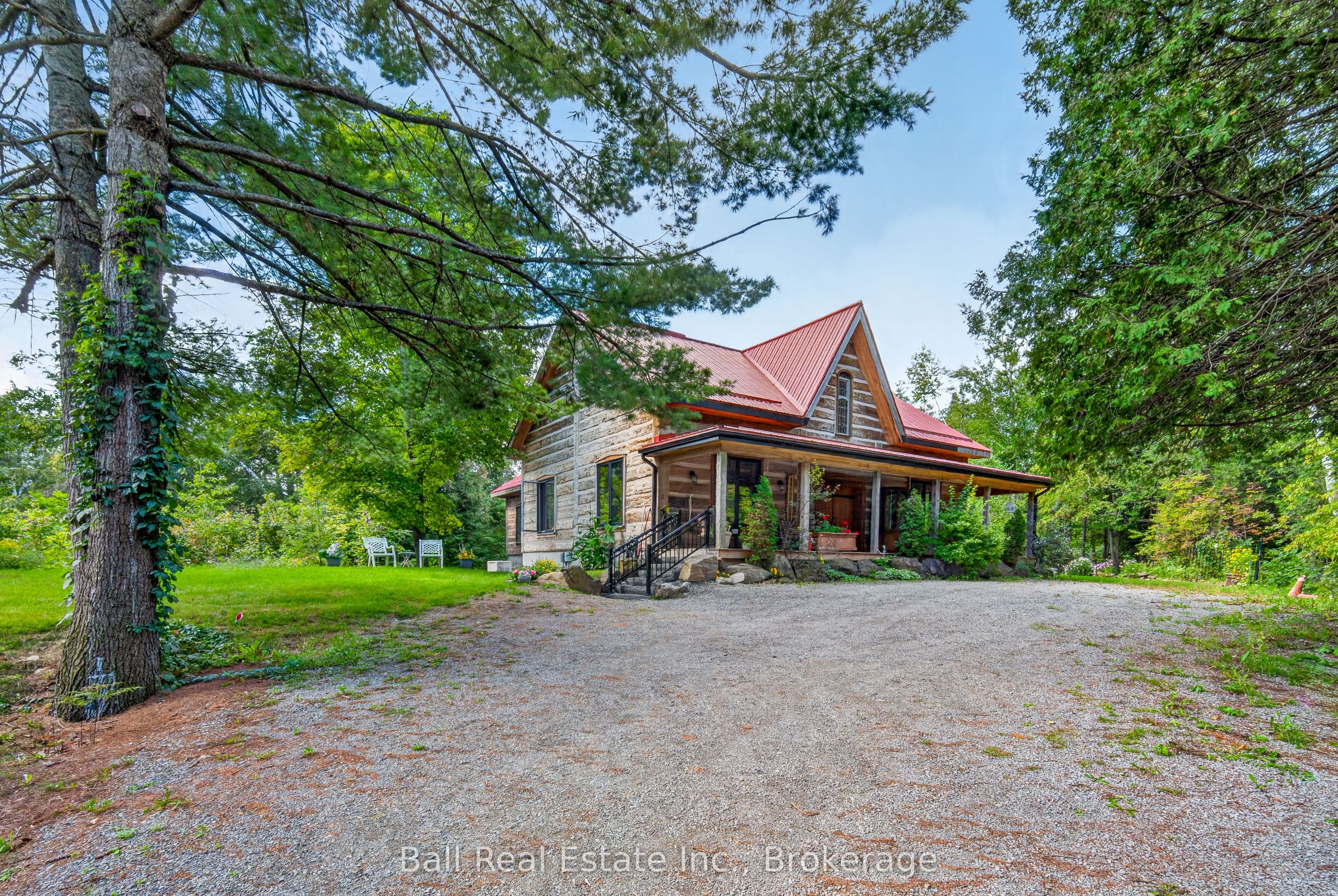 2350 Crowes Landing Road Property Photo 1