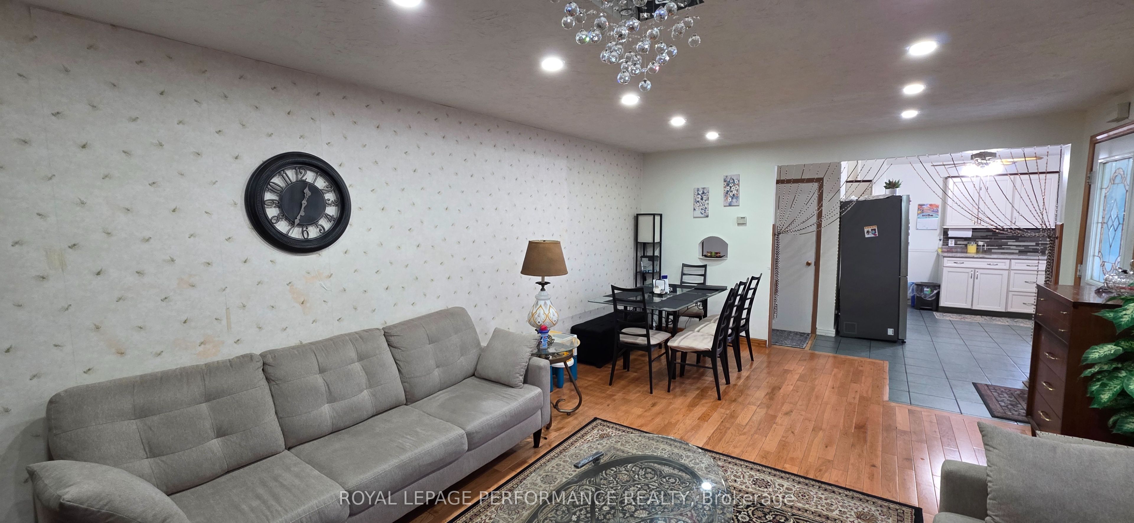 641 Burton Avenue Property Photo 4