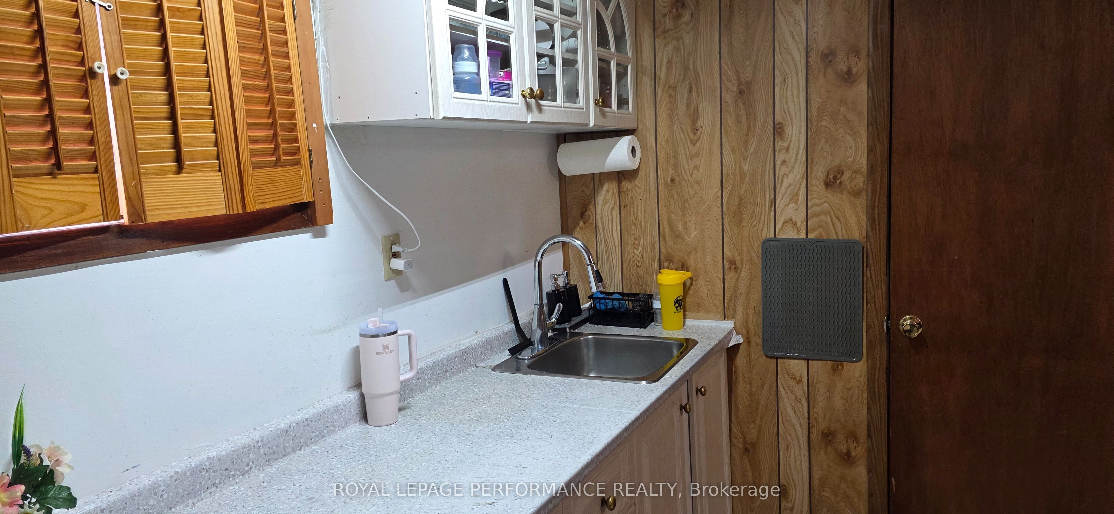 641 Burton Avenue Property Photo 20