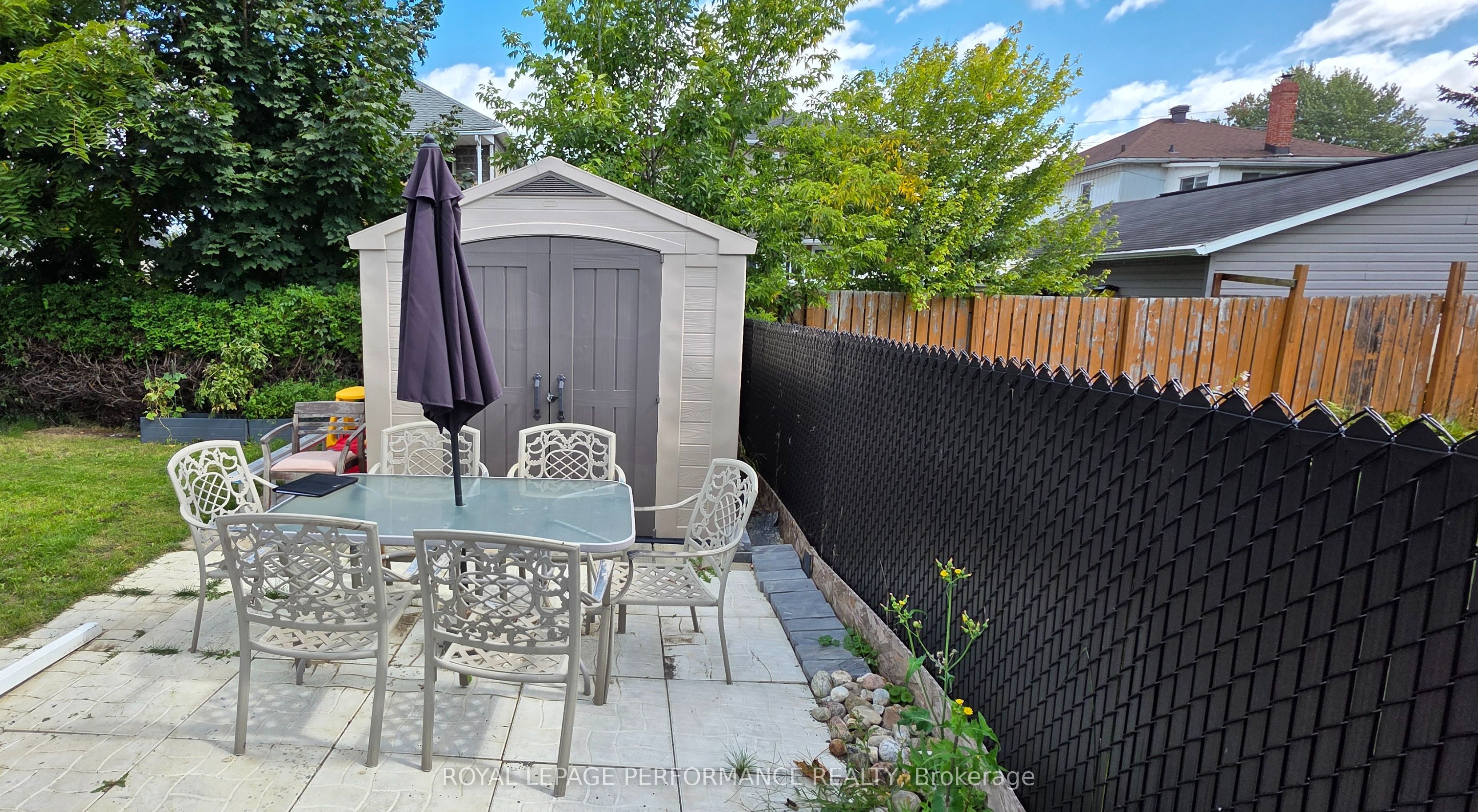 641 Burton Avenue Property Photo 29