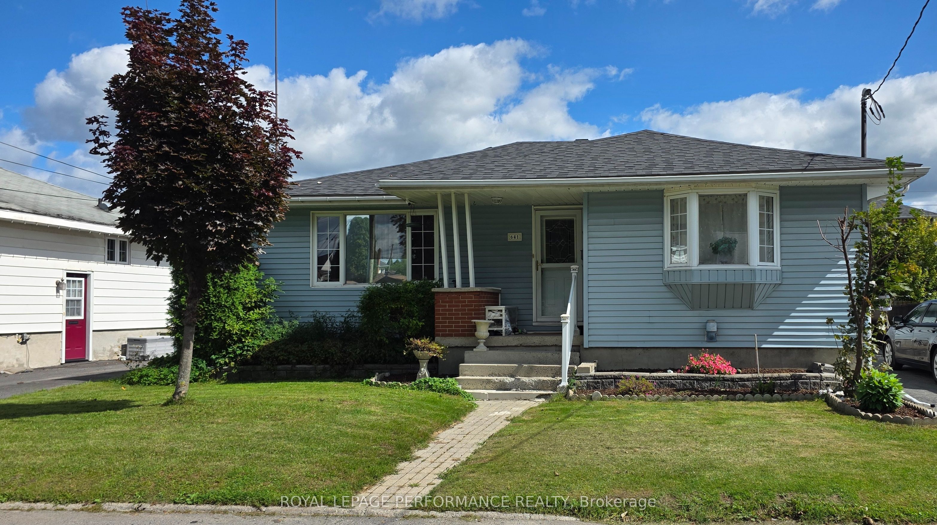 641 Burton Avenue Property Photo 30