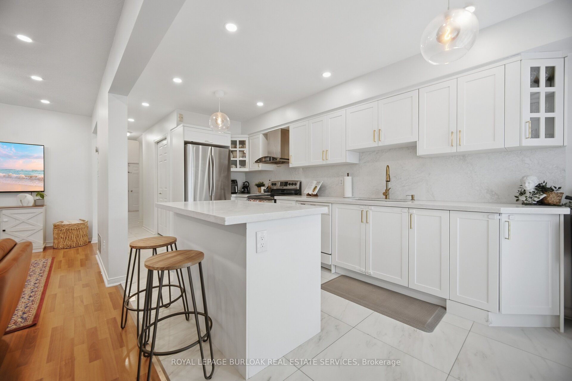 842 Upper Kenilworth Avenue Property Photo 10