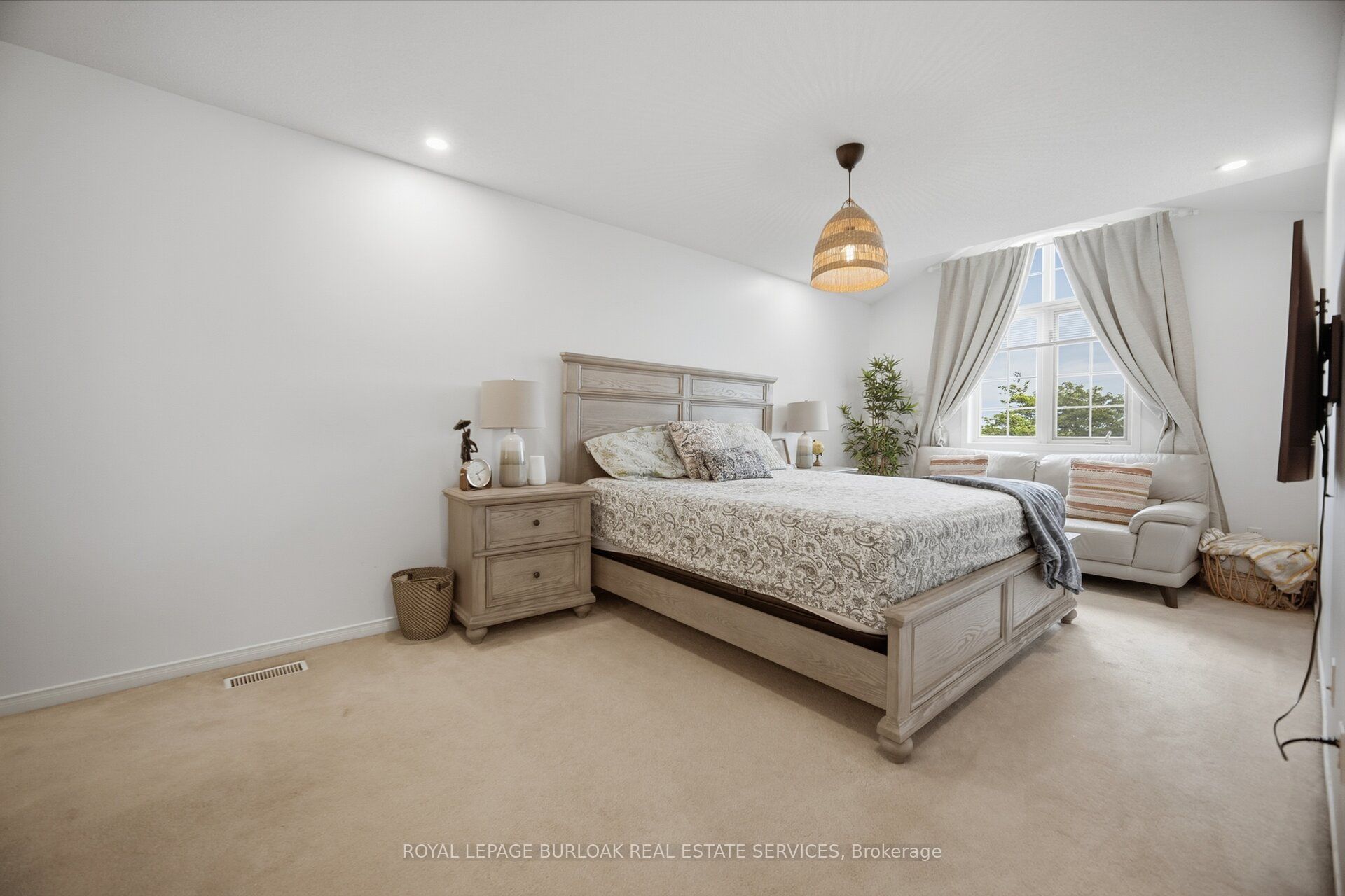 842 Upper Kenilworth Avenue Property Photo 24